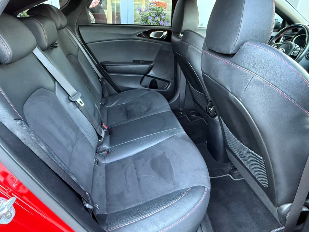 KIA ProCeed 1.6 T-GDi GT-image-11