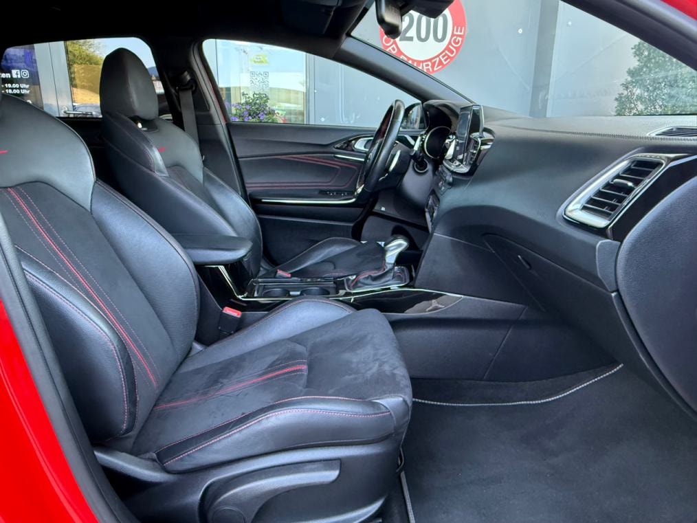 KIA ProCeed 1.6 T-GDi GT-image-10
