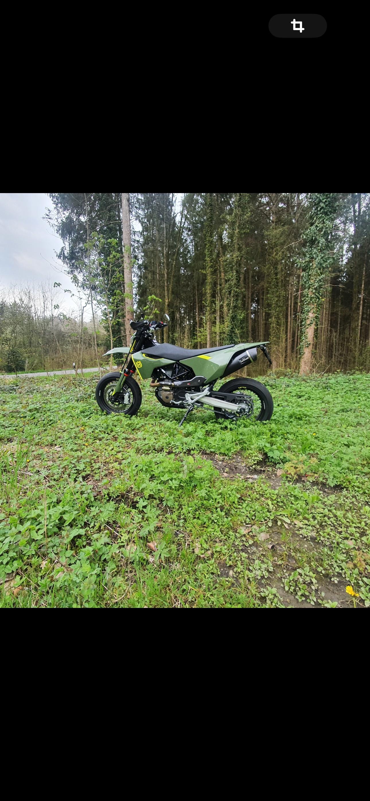 HUSQVARNA 701 Supermoto-image-1