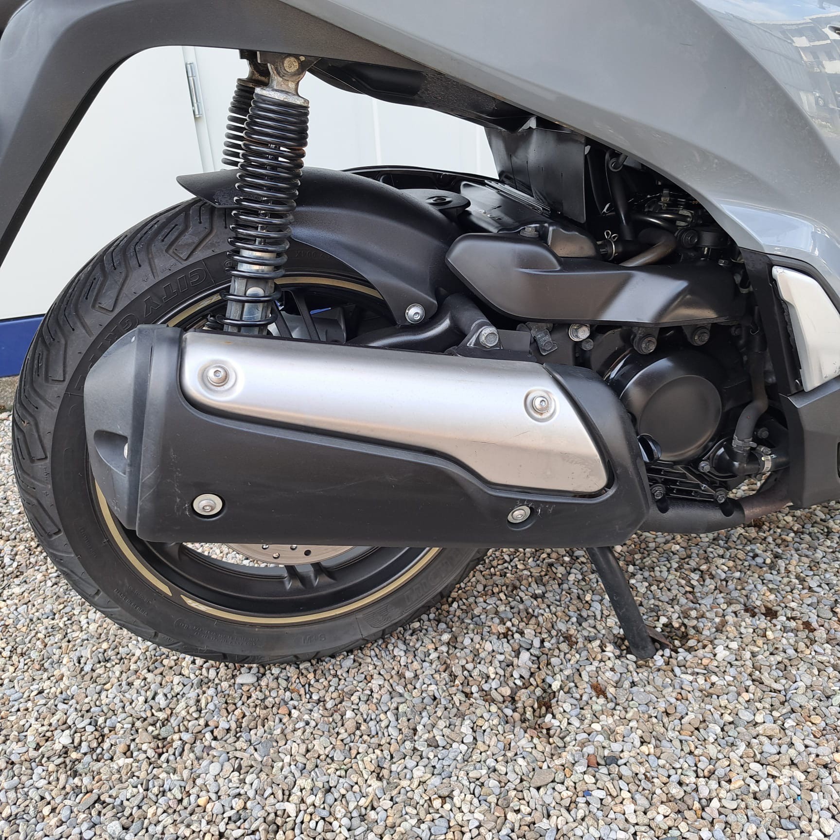 HONDA SH 300 i ABS-image-5