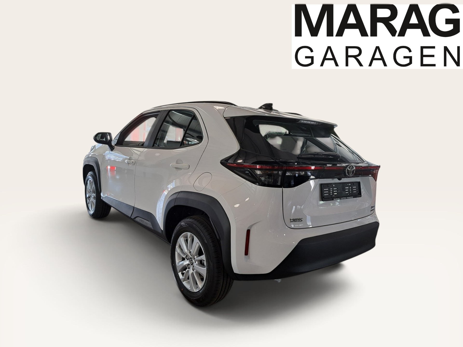 TOYOTA Yaris Cross 1.5 Comfort AWDi e-CVT-image-8