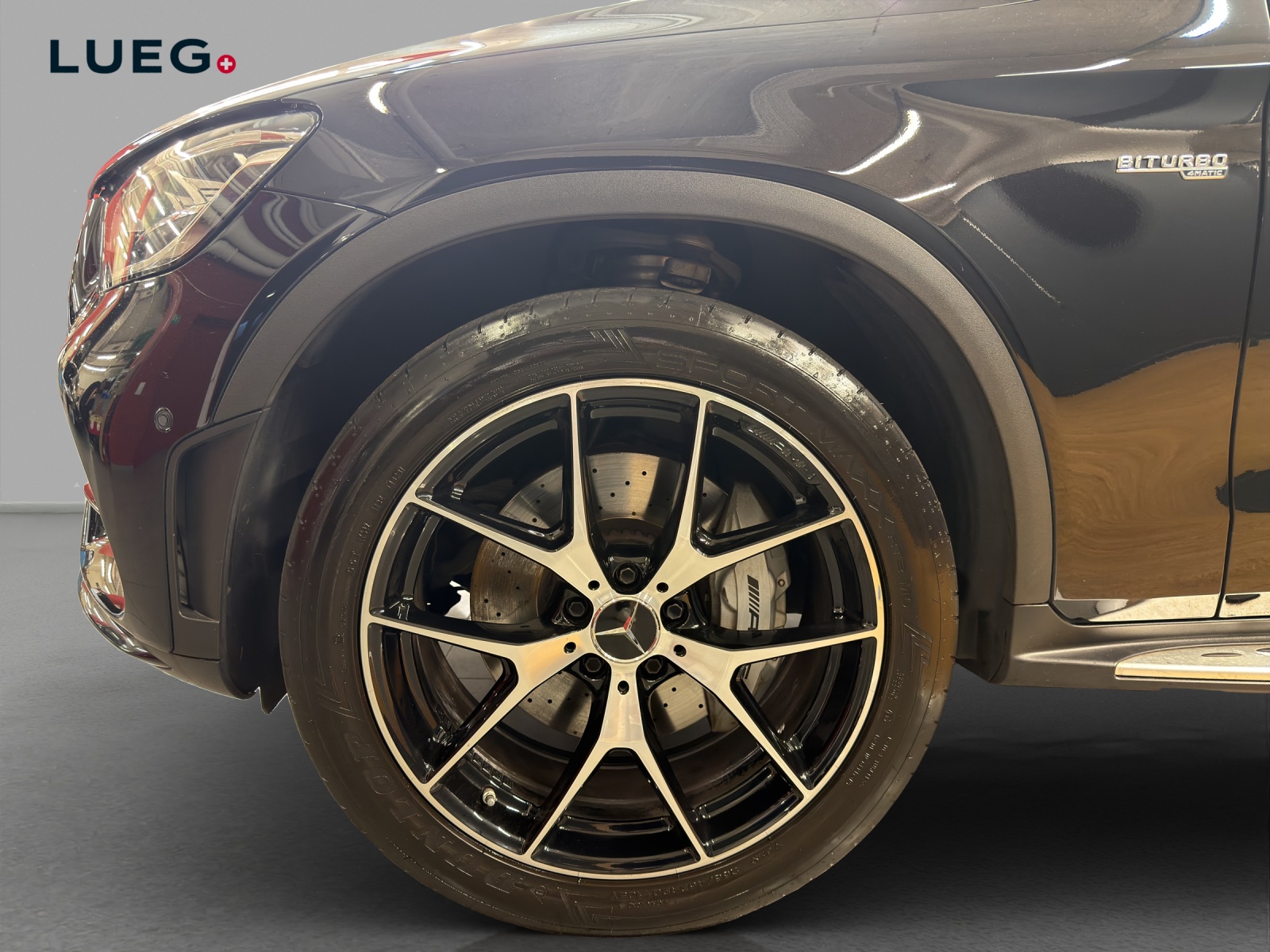 MERCEDES-BENZ GLC 43 4M - AMG / DISTRONIC / 360 Grad Kamera / Panorama-Dach-image-6