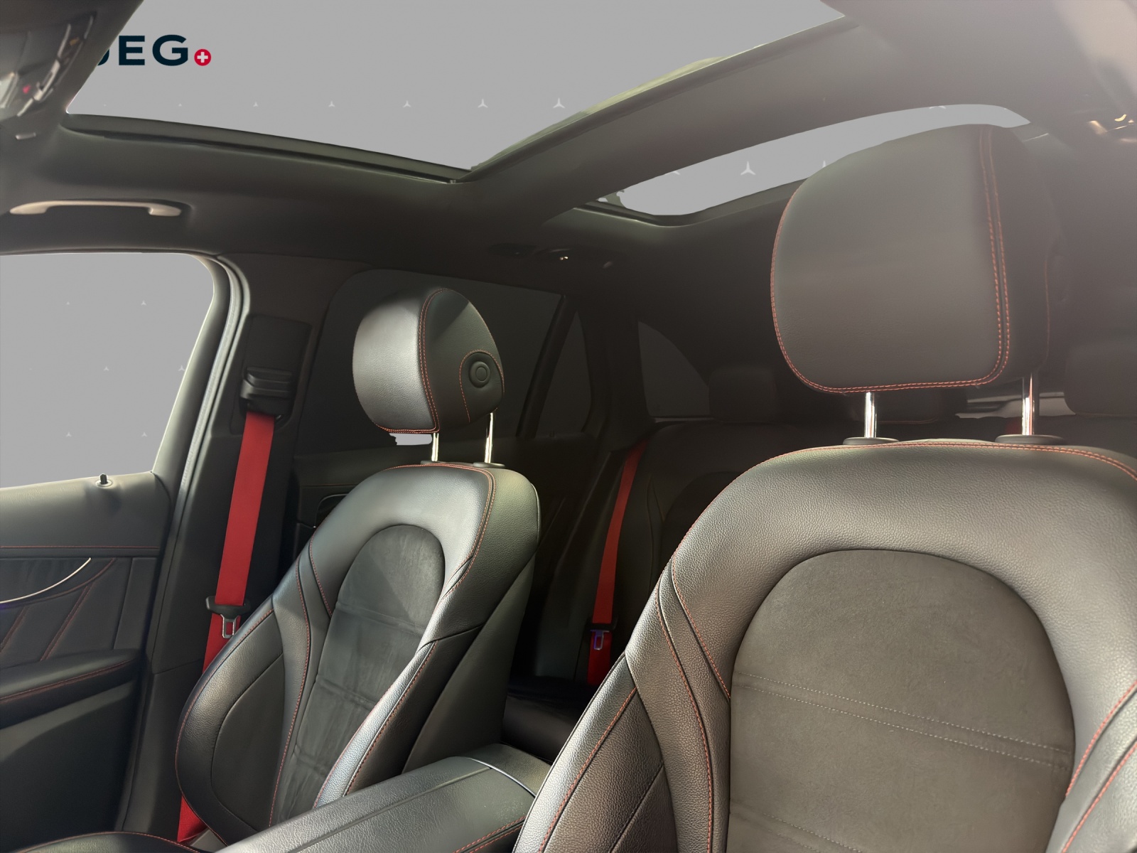 MERCEDES-BENZ GLC 43 4M - AMG / DISTRONIC / 360 Grad Kamera / Panorama-Dach-image-8
