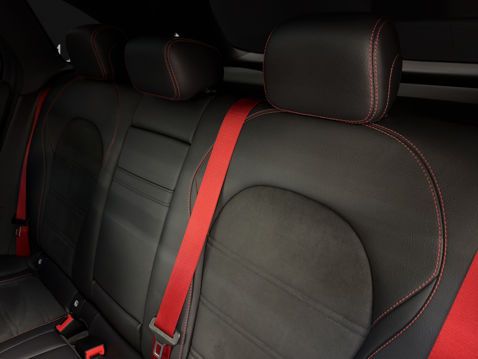 MERCEDES-BENZ GLC 43 4M - AMG / DISTRONIC / 360 Grad Kamera / Panorama-Dach-image-13