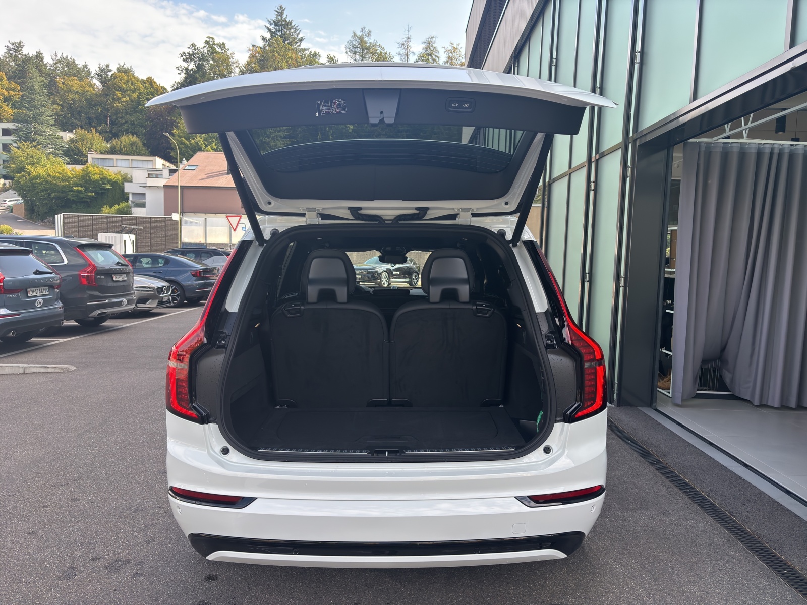 VOLVO XC90 2.0 T8 TE Ultra Dark eAWD-image-12
