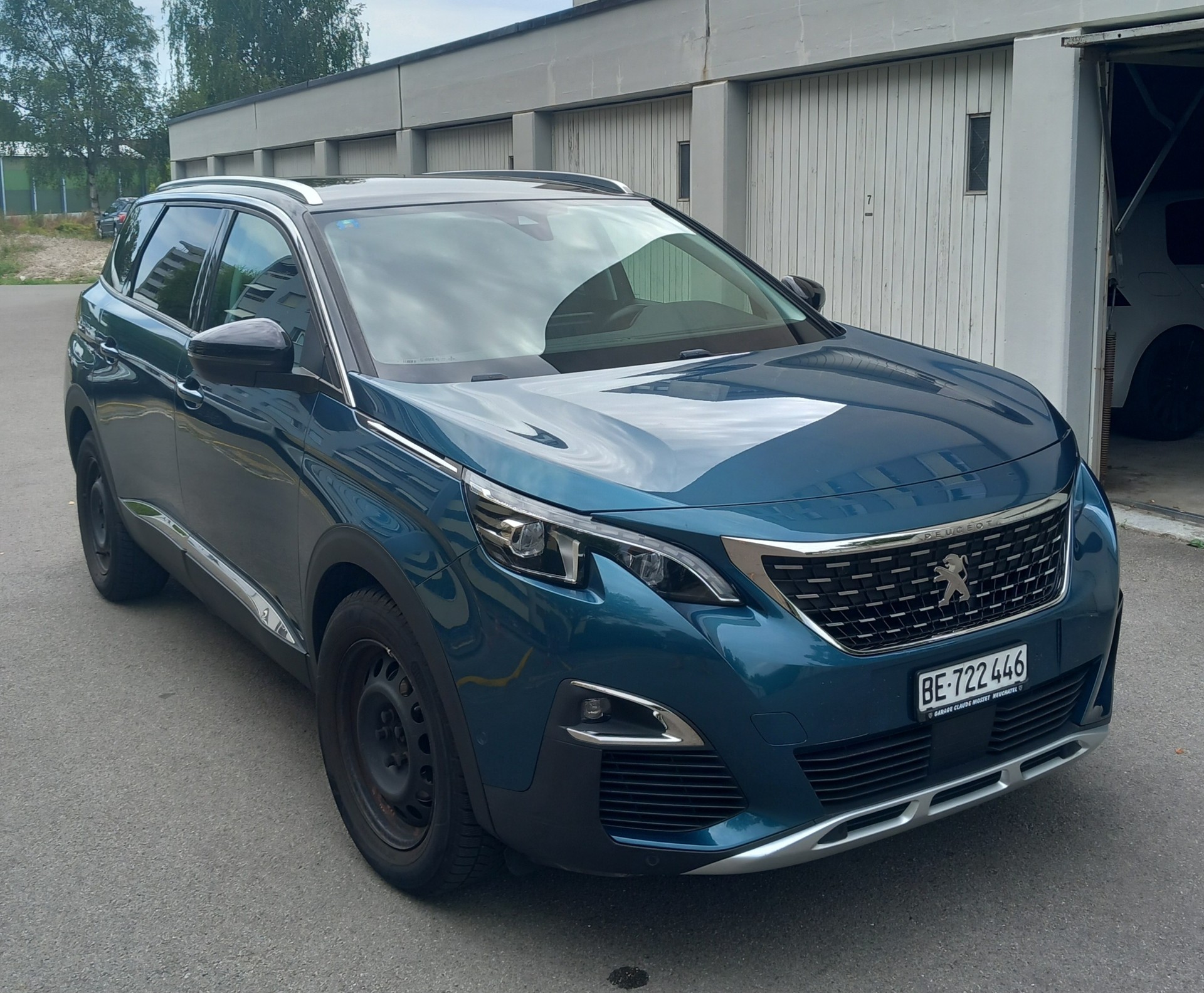 PEUGEOT Zahnriemen bei 123 000 k.m gewechselt. Garantie 12 Monate oder 20,000 k.m-showroom-element-2