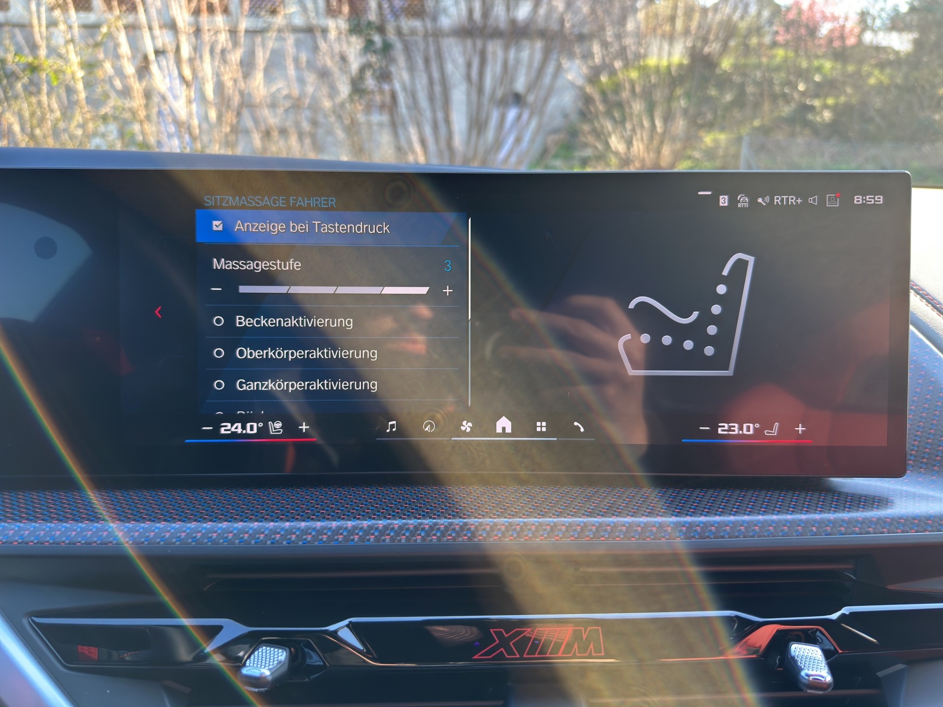 BMW XM xDrive PHEV Label (CH) INDIVIDUAL M Driver's Package-image-19