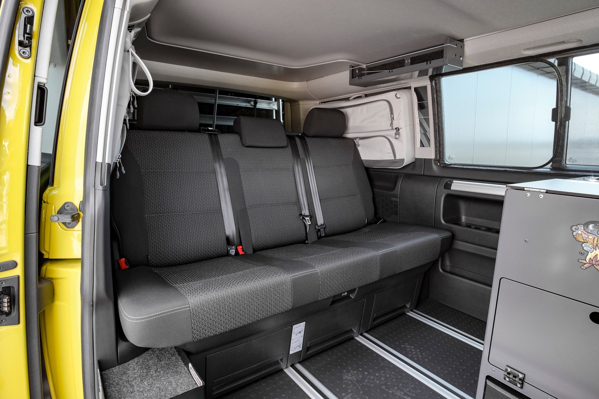 VW T6 California 2.0 TDI DSG-image-11