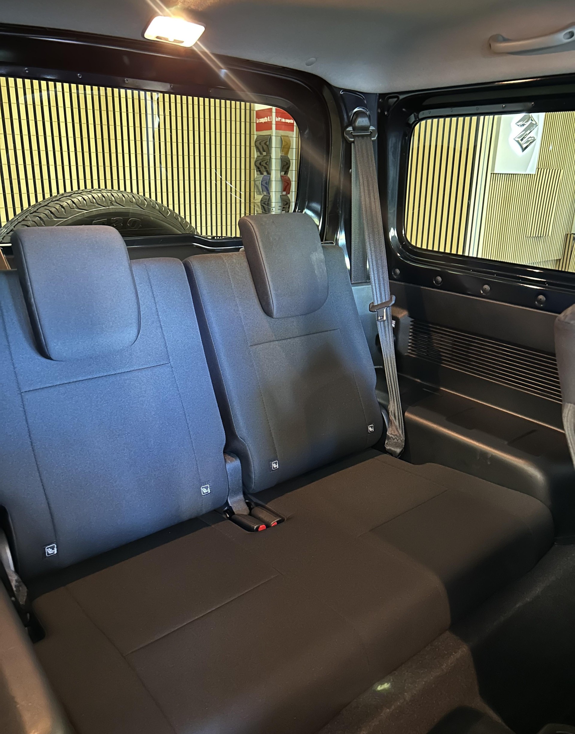 SUZUKI Jimny 1.5 Compact Top Automatique 4 Place/4Platz-image-16