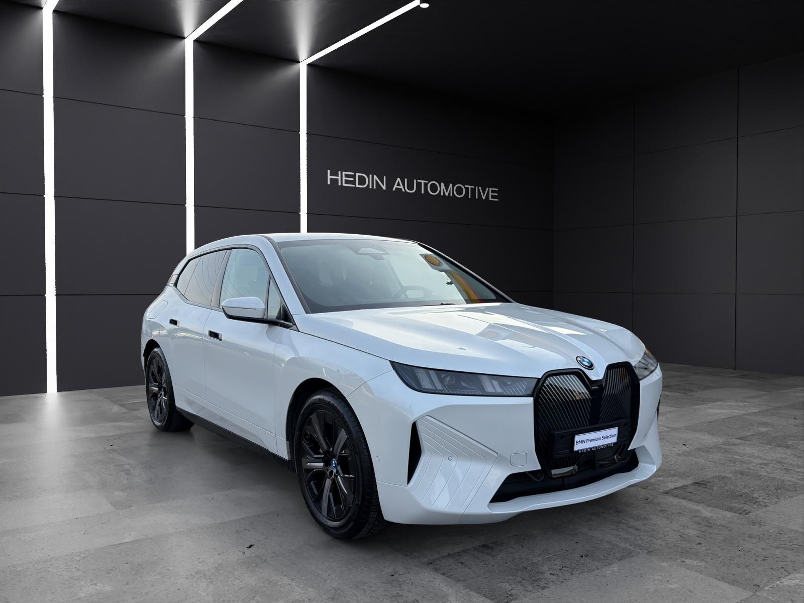 BMW iX I20 xDrive45-image-17