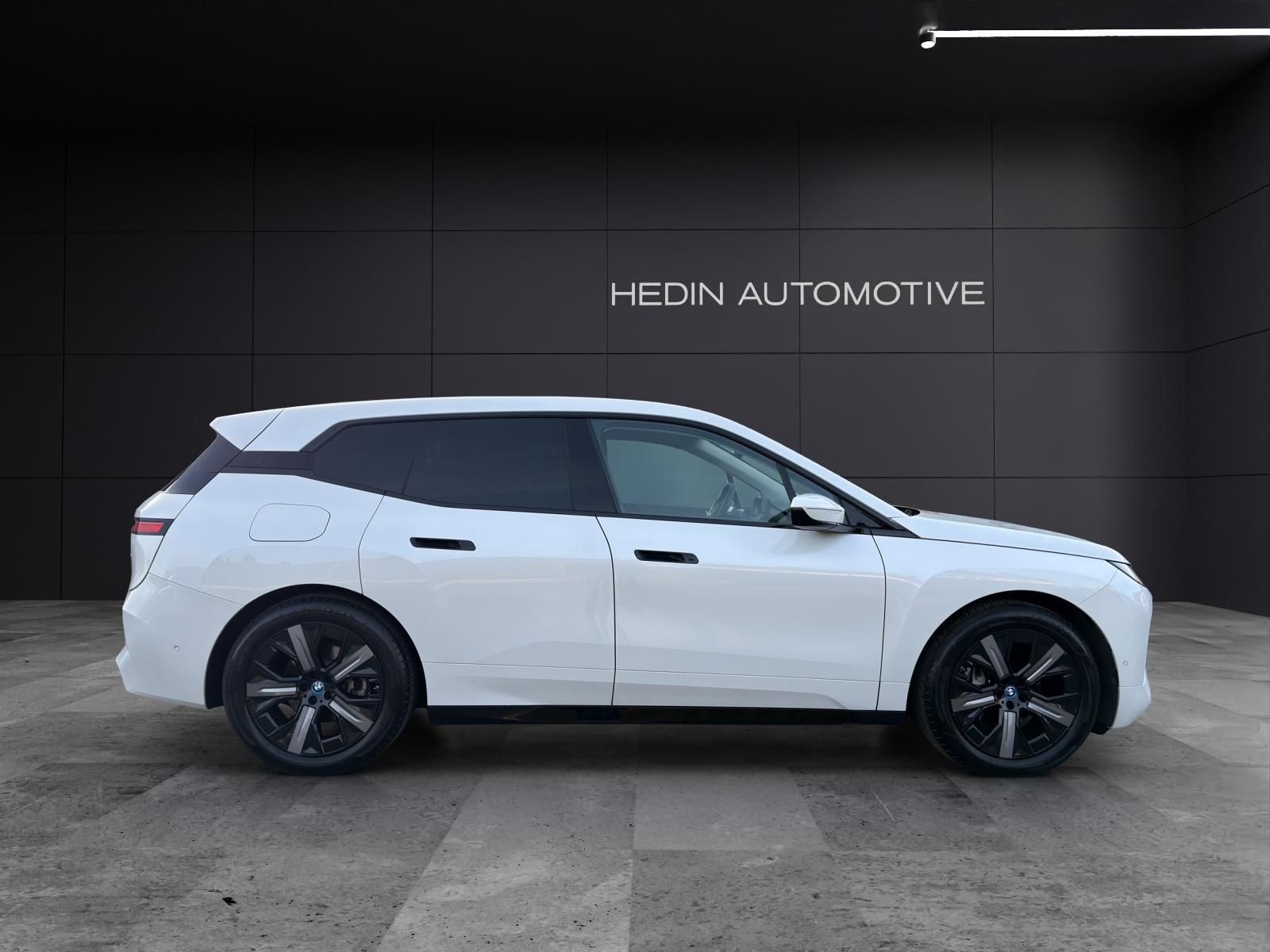 BMW iX I20 xDrive45-image-16