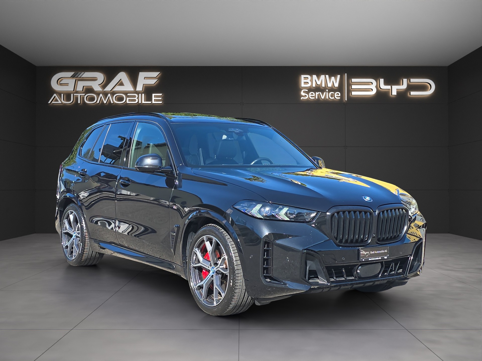 BMW X5 50e xDrive M Sport ** 2,88% Leasingaktion // 2'700 kg Anhängelast **-showroom-element-2