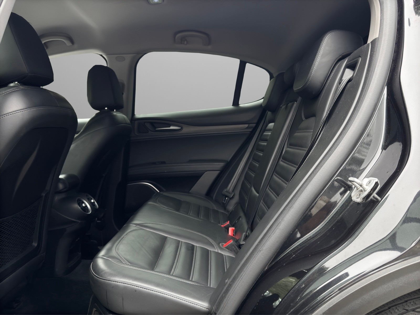 ALFA ROMEO Stelvio 2.0 Super Q4 Automatic *Rückfarkamera*Vollleder*Sitz+Lenkradheizung uvm.*-image-10