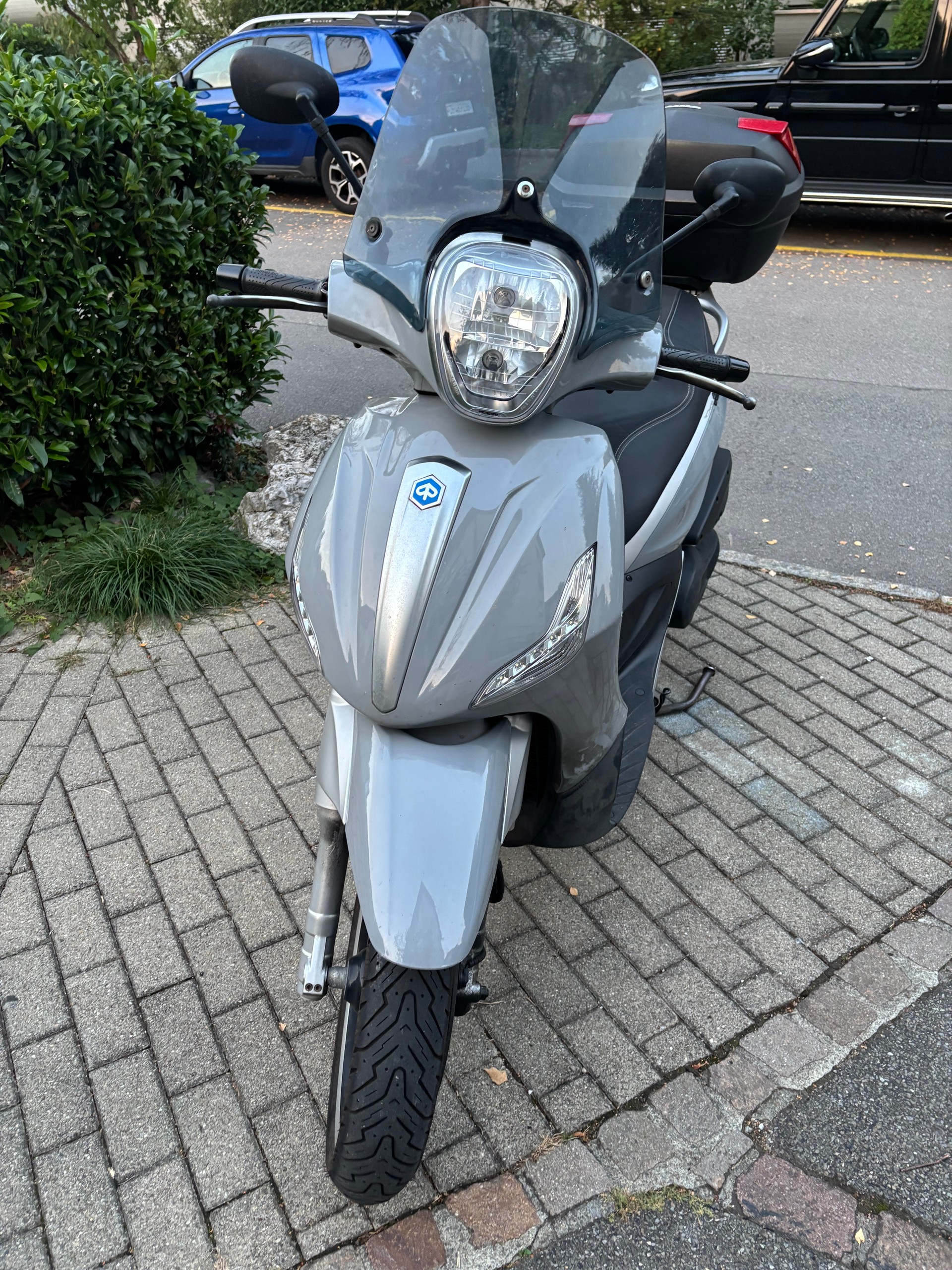 PIAGGIO Beverly 350 i.e. Tourer-image-6