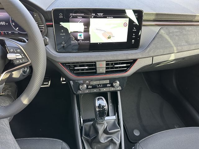 SKODA Kamiq 1.5 TSI Selection DSG-image-14
