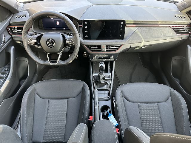 SKODA Kamiq 1.5 TSI Selection DSG-image-9