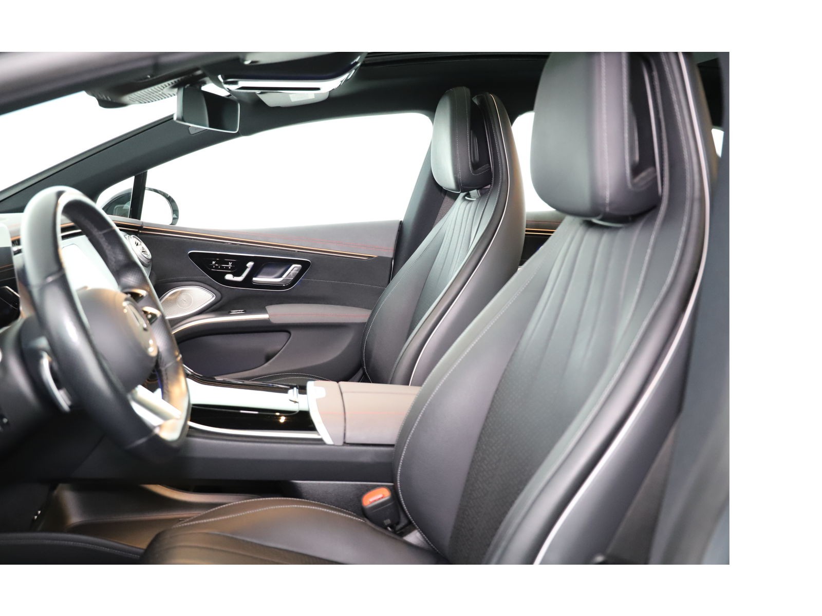 MERCEDES-BENZ EQS 450+ AMG Line-image-10
