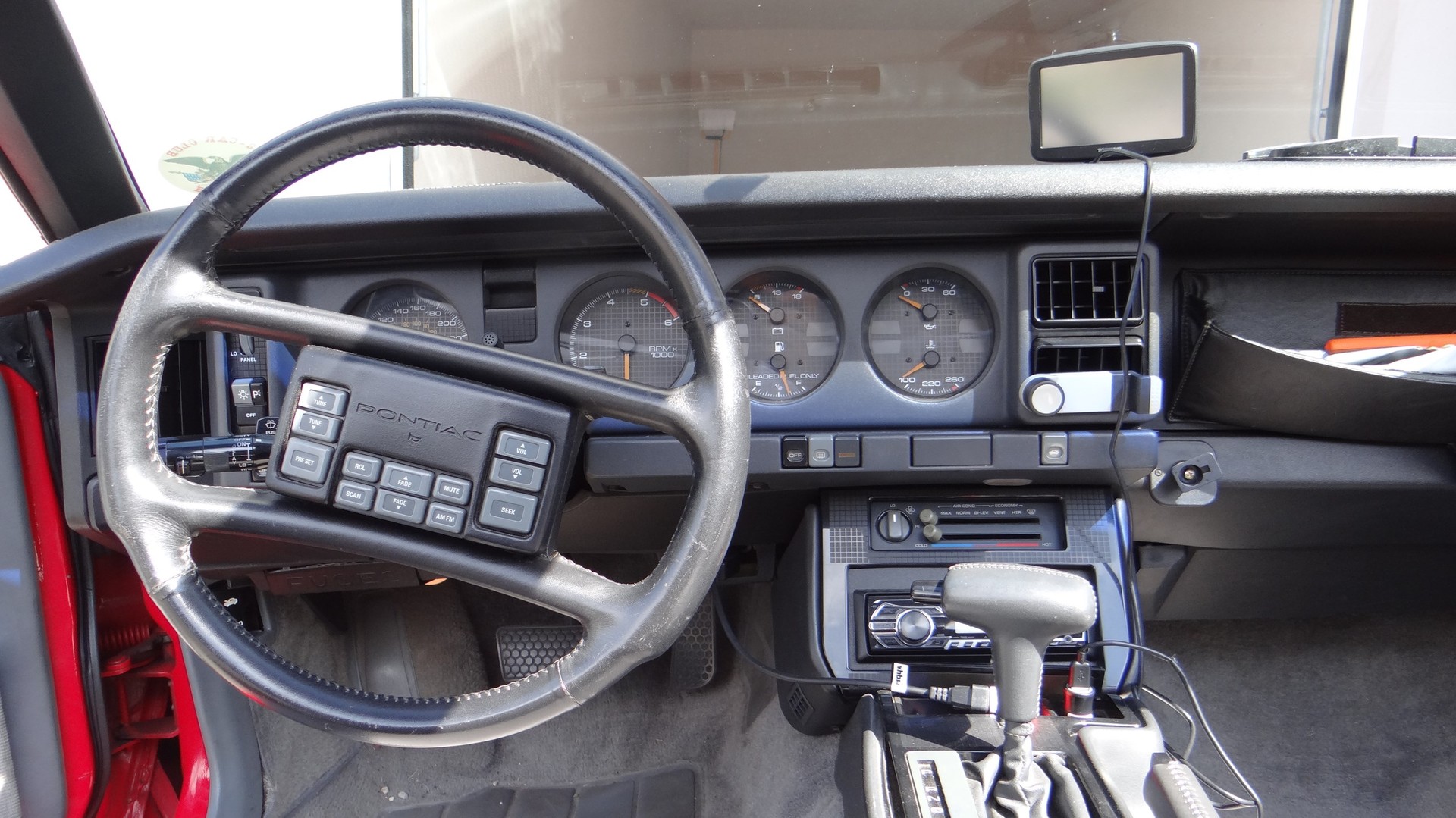 PONTIAC FIREBIRD TransAm GTA-image-17