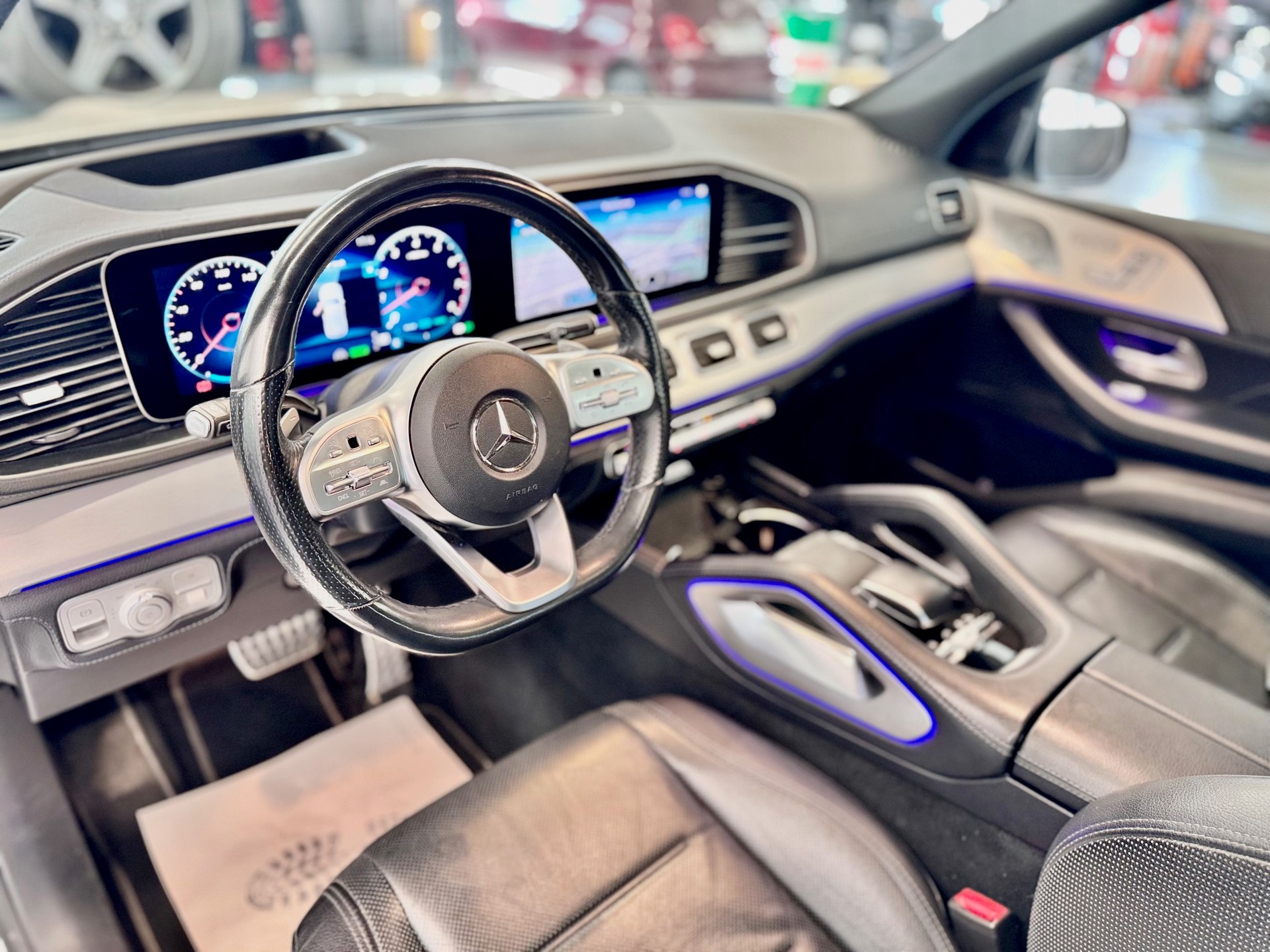 MERCEDES-BENZ GLE 450 4Matic AMG Line 9G-Tronic-image-12