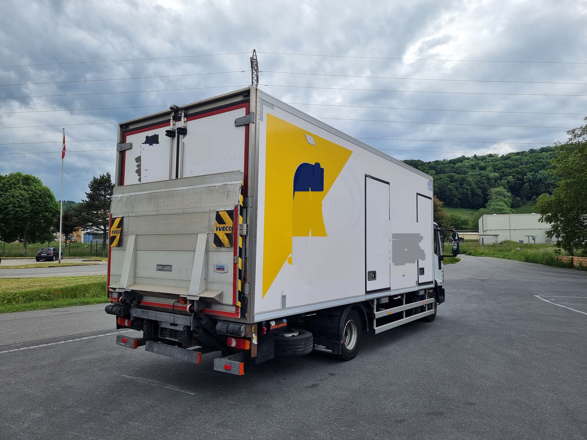IVECO Eurocargo 110 EL19-image-4