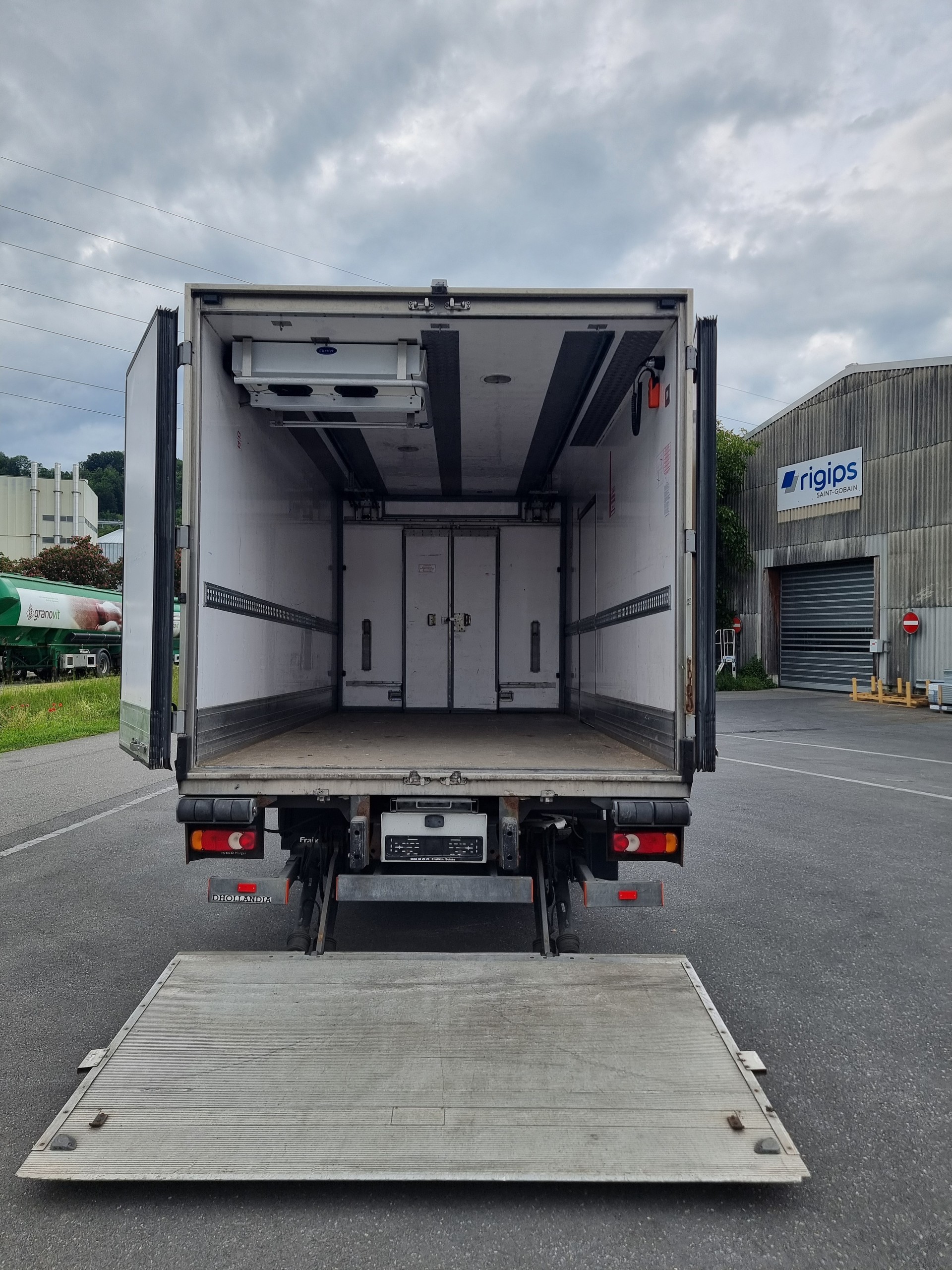 IVECO Eurocargo 110 EL19-image-8
