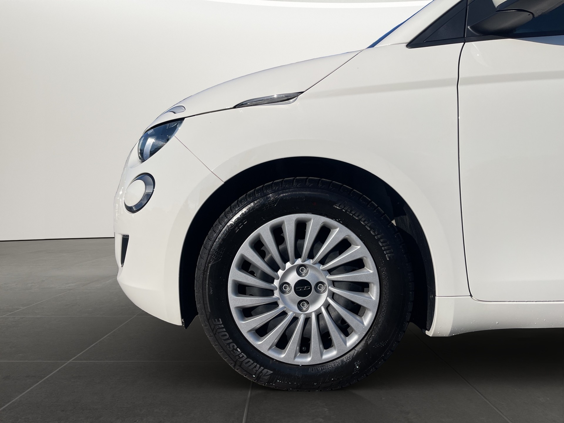 FIAT 500 Action-image-16