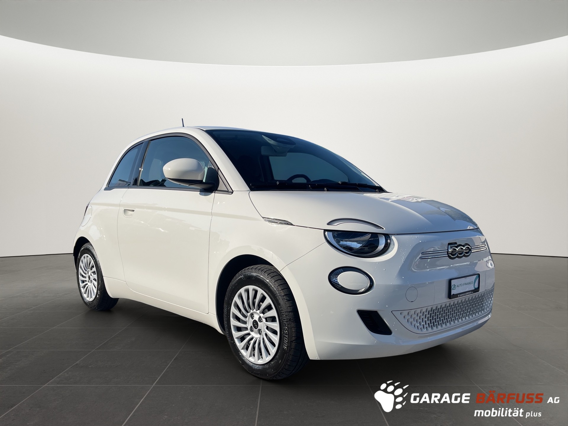 FIAT 500 Action-image-6