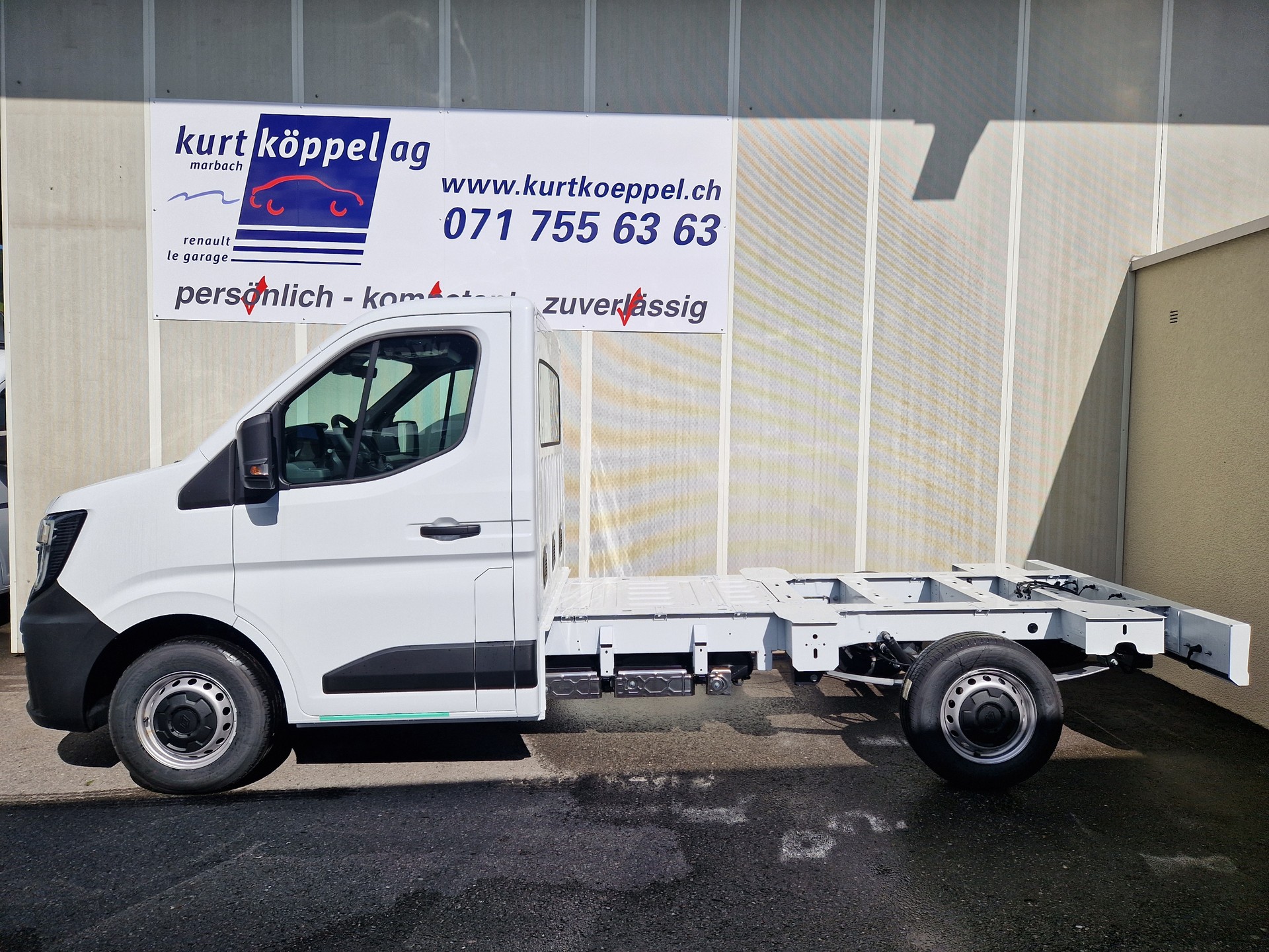 RENAULT MASTER Kab.-Ch. 3.5 t L2H1 2.0