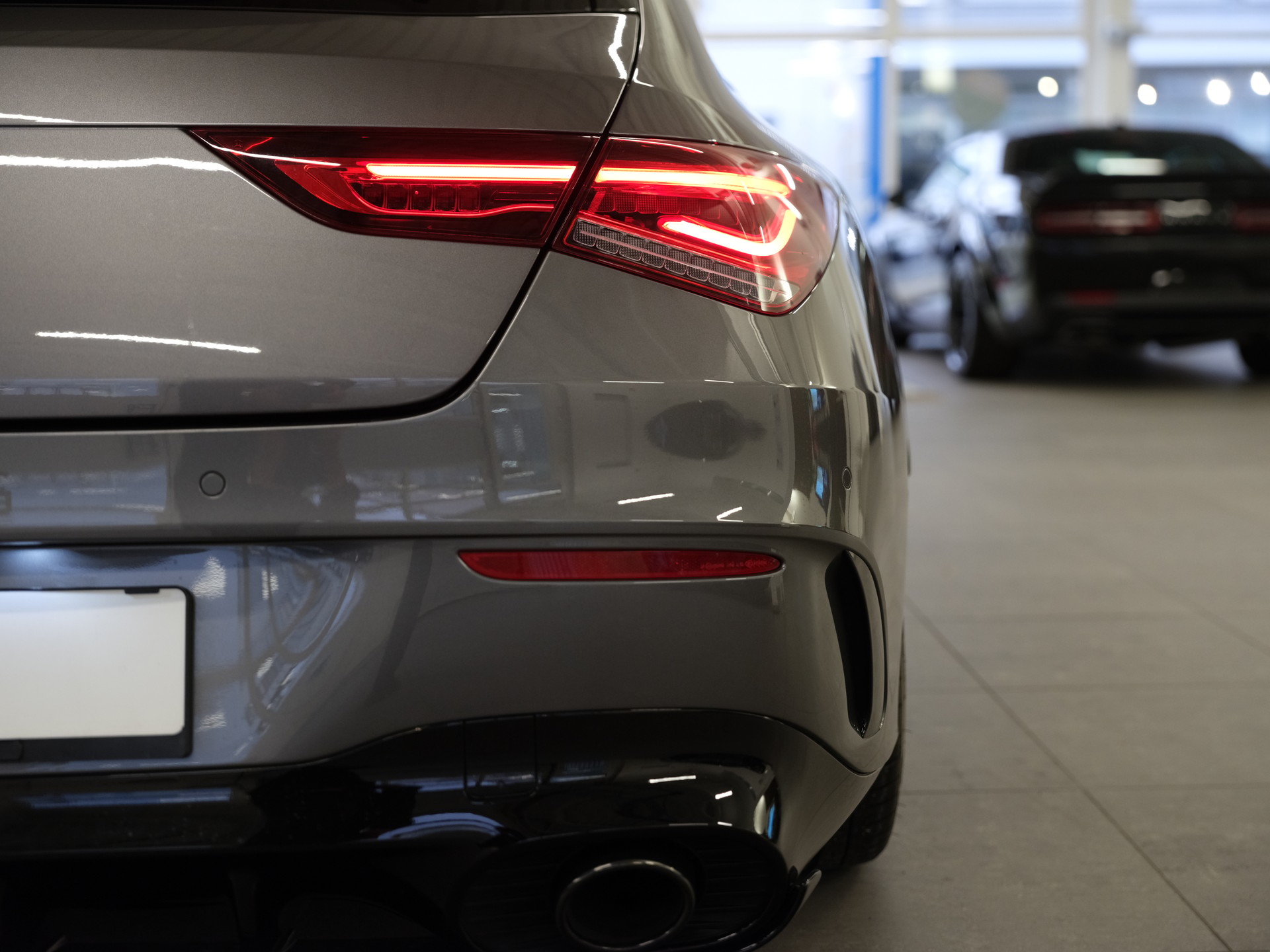MERCEDES-BENZ CLA Shooting Brake 35 AMG 4Matic 7G-DCT *Premium Plus Paket* *Night Paket* *Fahrassistenz-Paket*-image-12