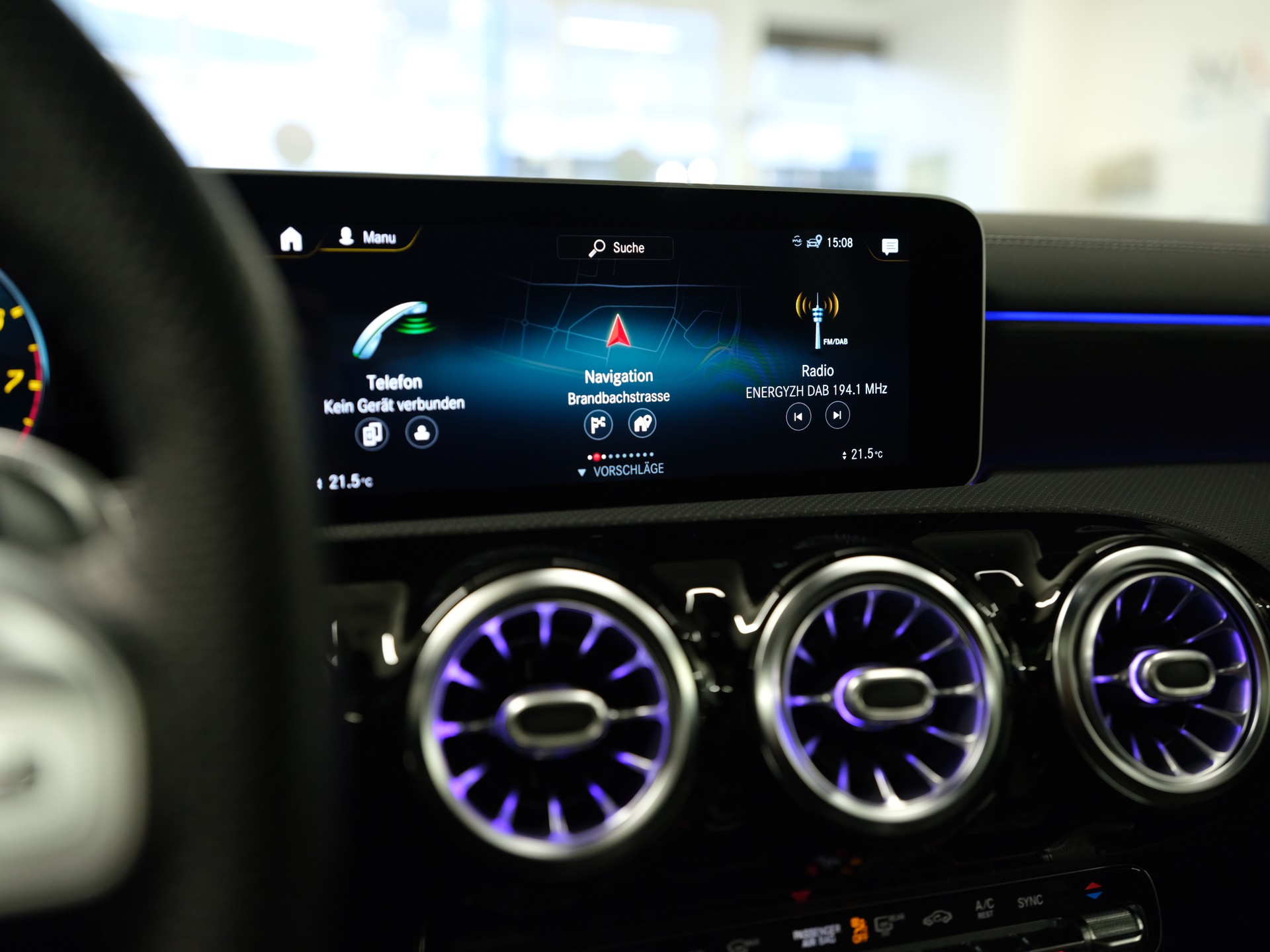 MERCEDES-BENZ CLA Shooting Brake 35 AMG 4Matic 7G-DCT *Premium Plus Paket* *Night Paket* *Fahrassistenz-Paket*-image-22