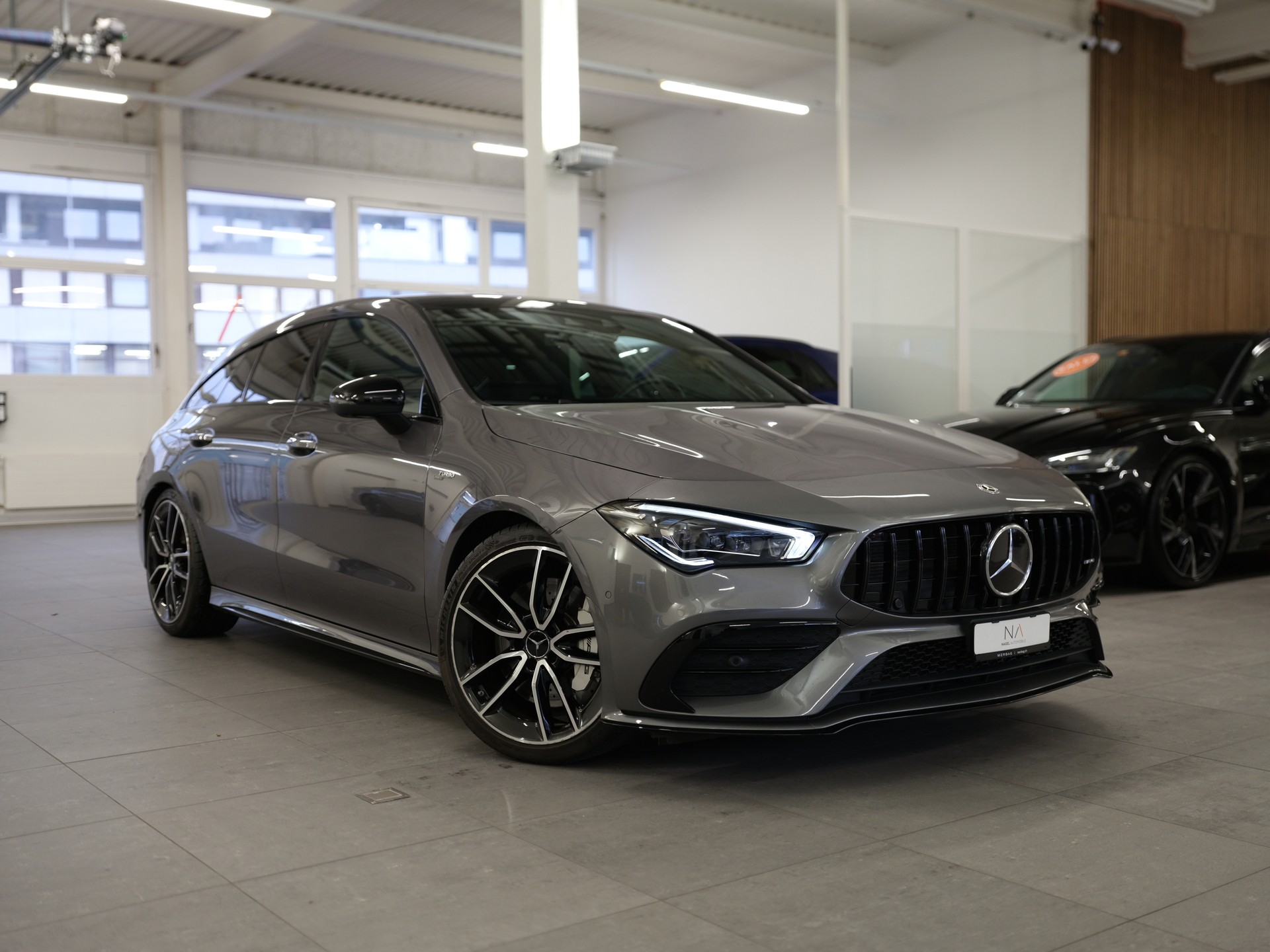 MERCEDES-BENZ CLA Shooting Brake 35 AMG 4Matic 7G-DCT *Premium Plus Paket* *Night Paket* *Fahrassistenz-Paket*