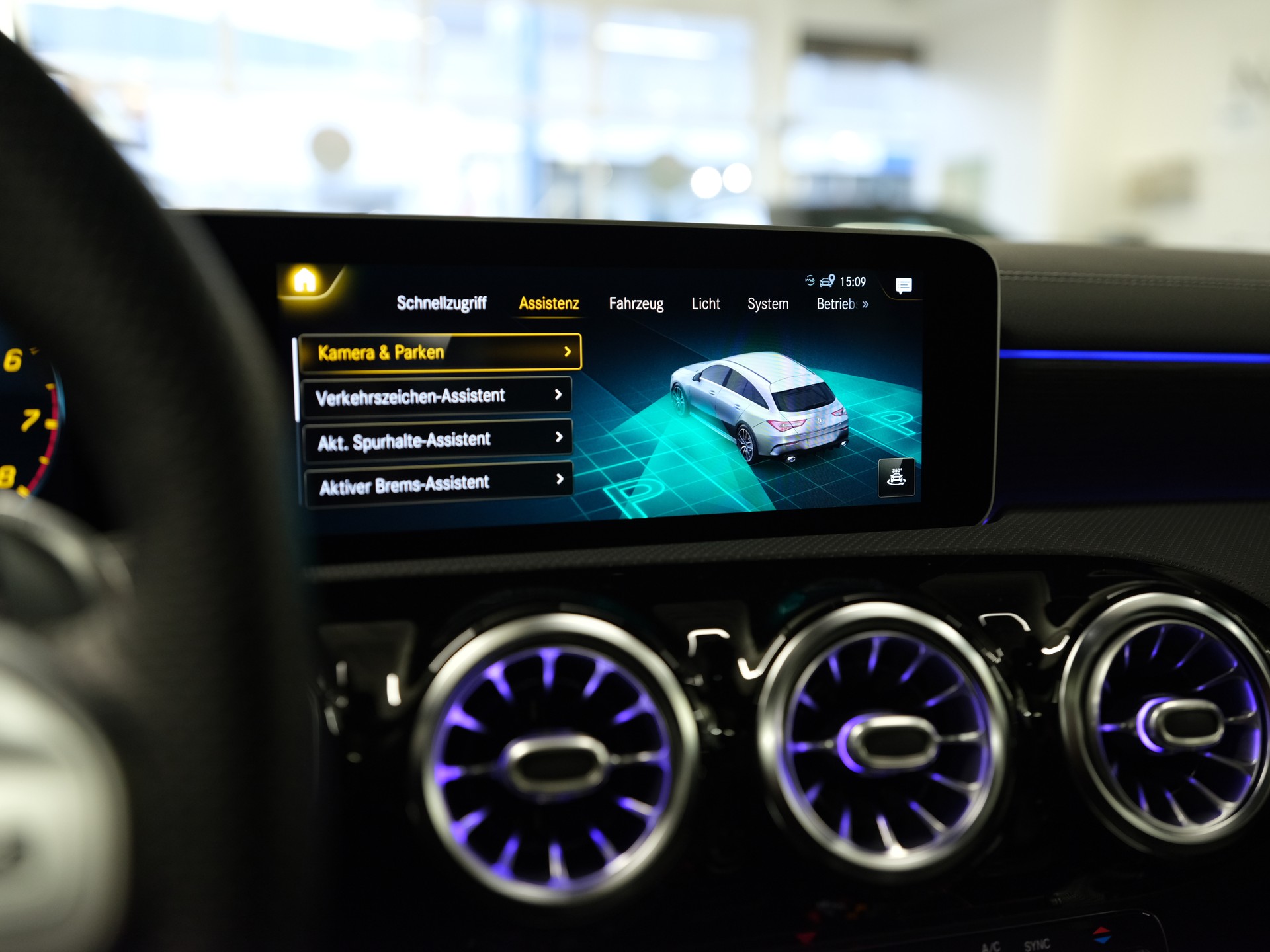 MERCEDES-BENZ CLA Shooting Brake 35 AMG 4Matic 7G-DCT *Premium Plus Paket* *Night Paket* *Fahrassistenz-Paket*-image-24