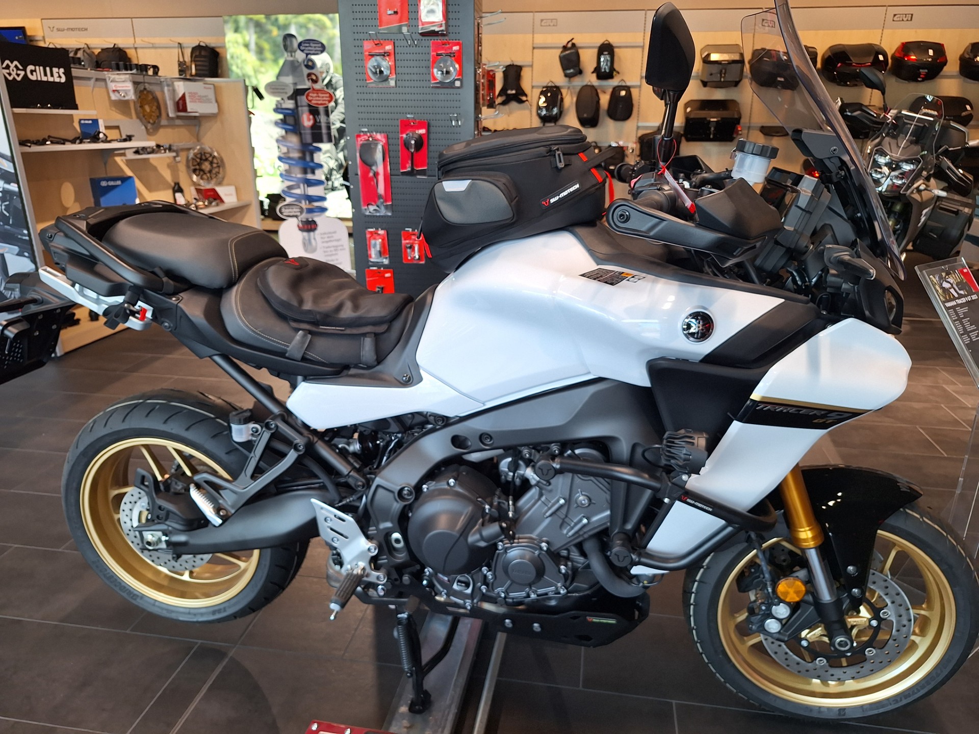 YAMAHA Tracer 9 GT-image-0