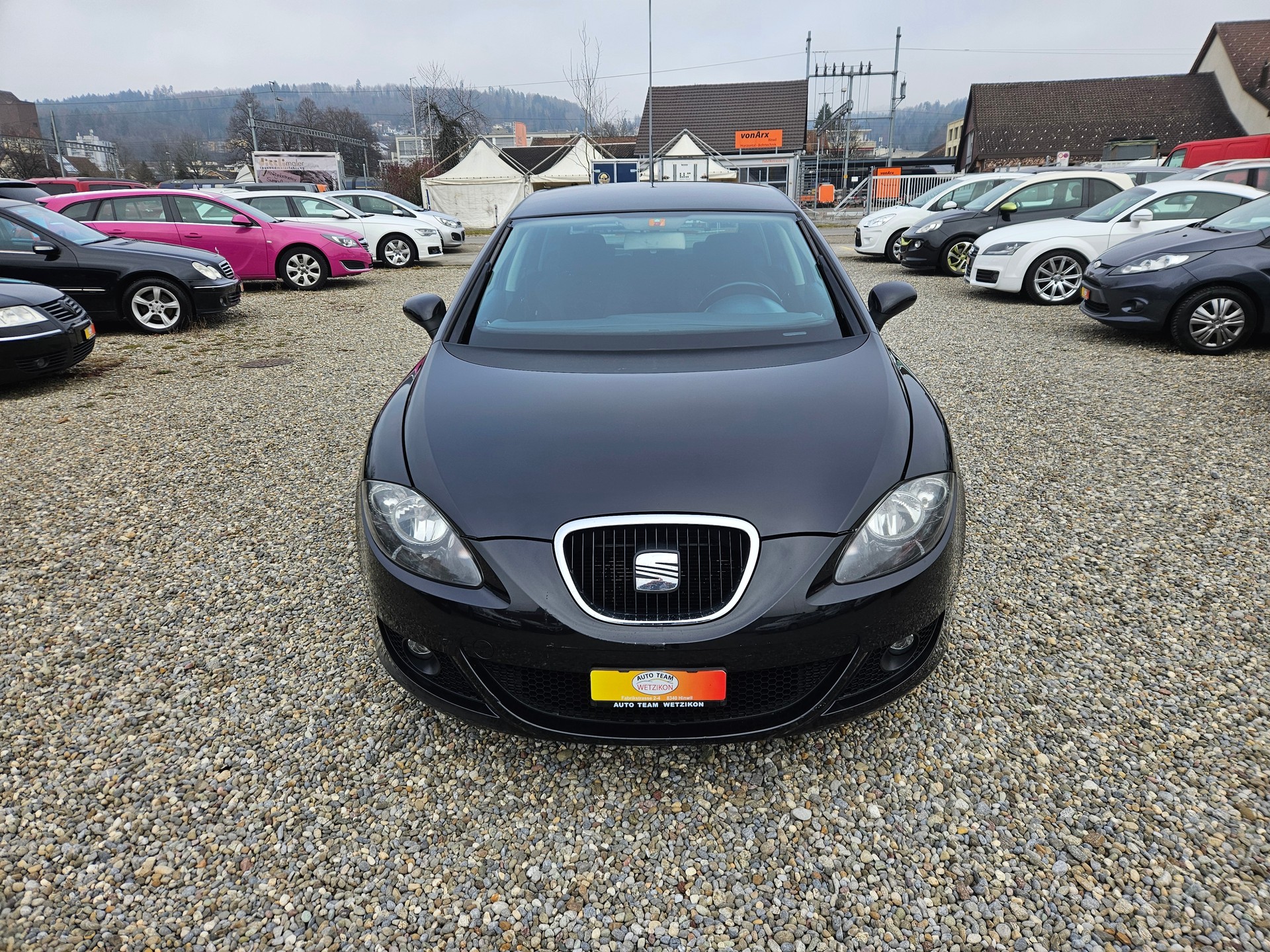 SEAT Leon 1.4 TSI Reference-image-1