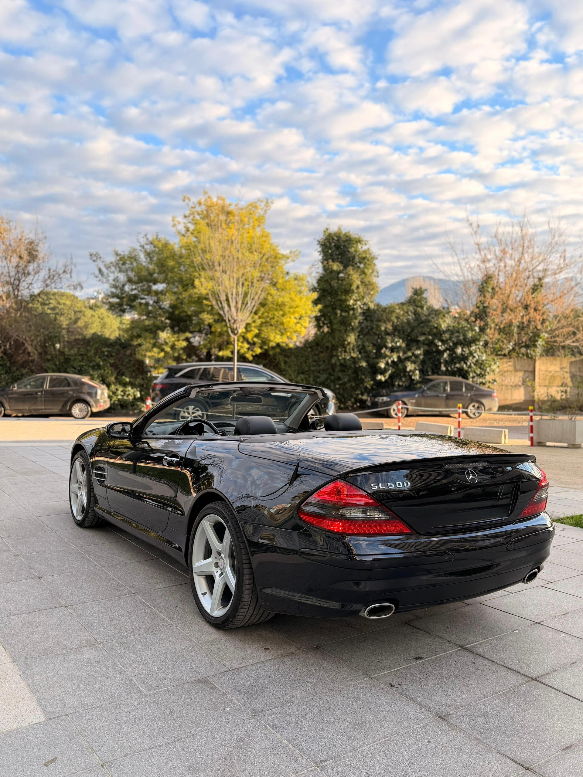 MERCEDES-BENZ SL 500 7G-Tronic-showroom-element-2