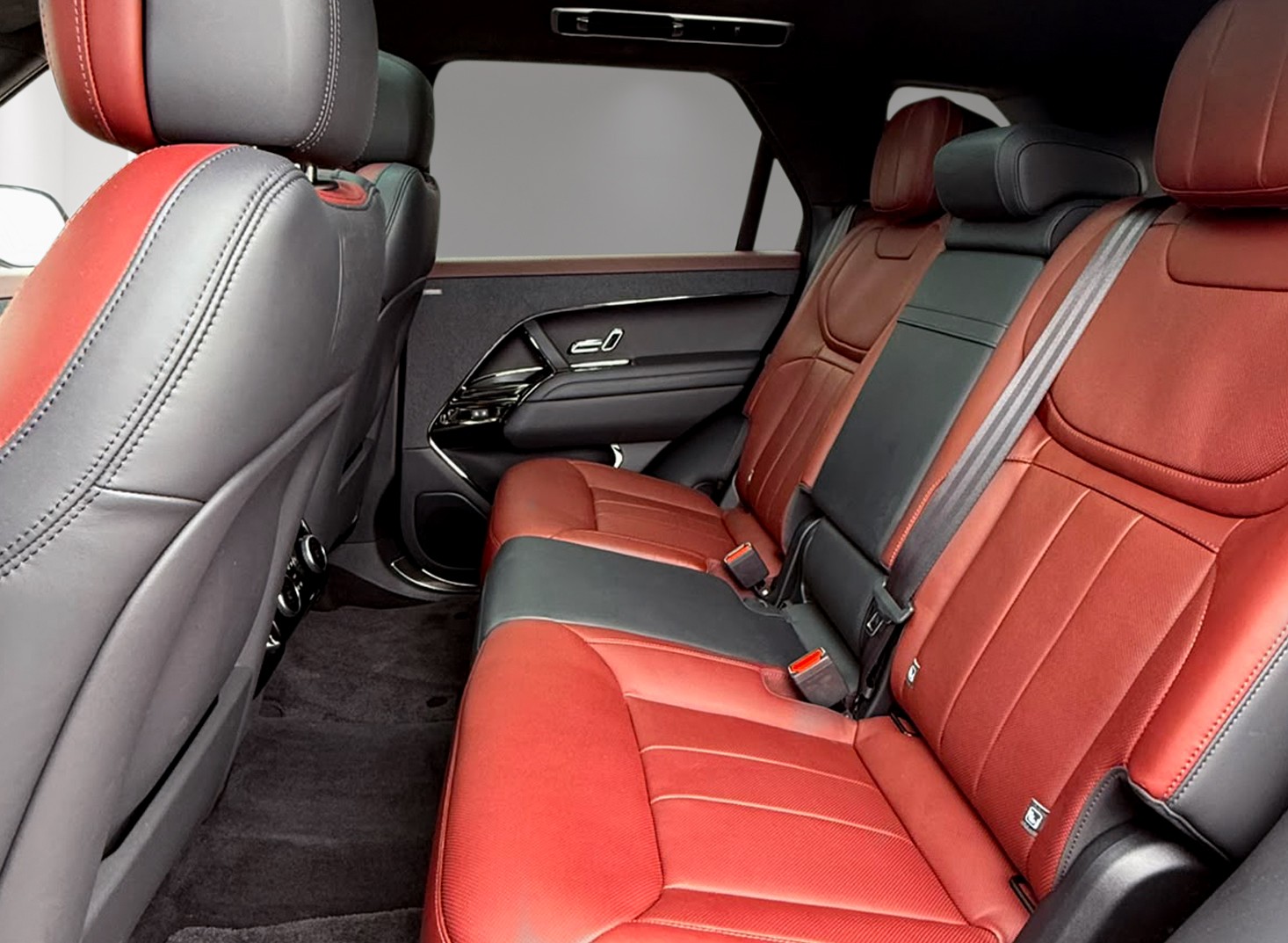 LAND ROVER Range Rover Sport P400 3.0 Si6 MHEV Autobiography - CH Auto - gratis Service!-image-12