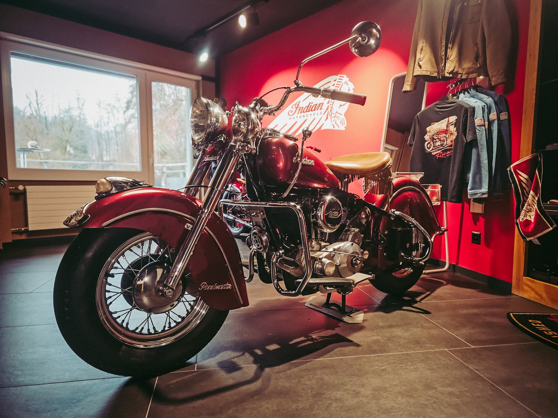 INDIAN CHIEF-image-1