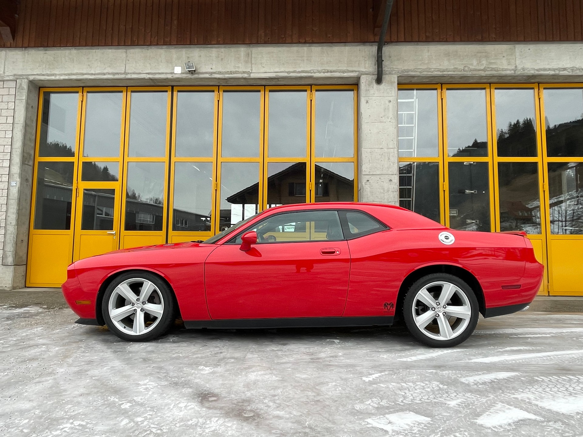 DODGE 5.7 V8 Hemi R/T Miami