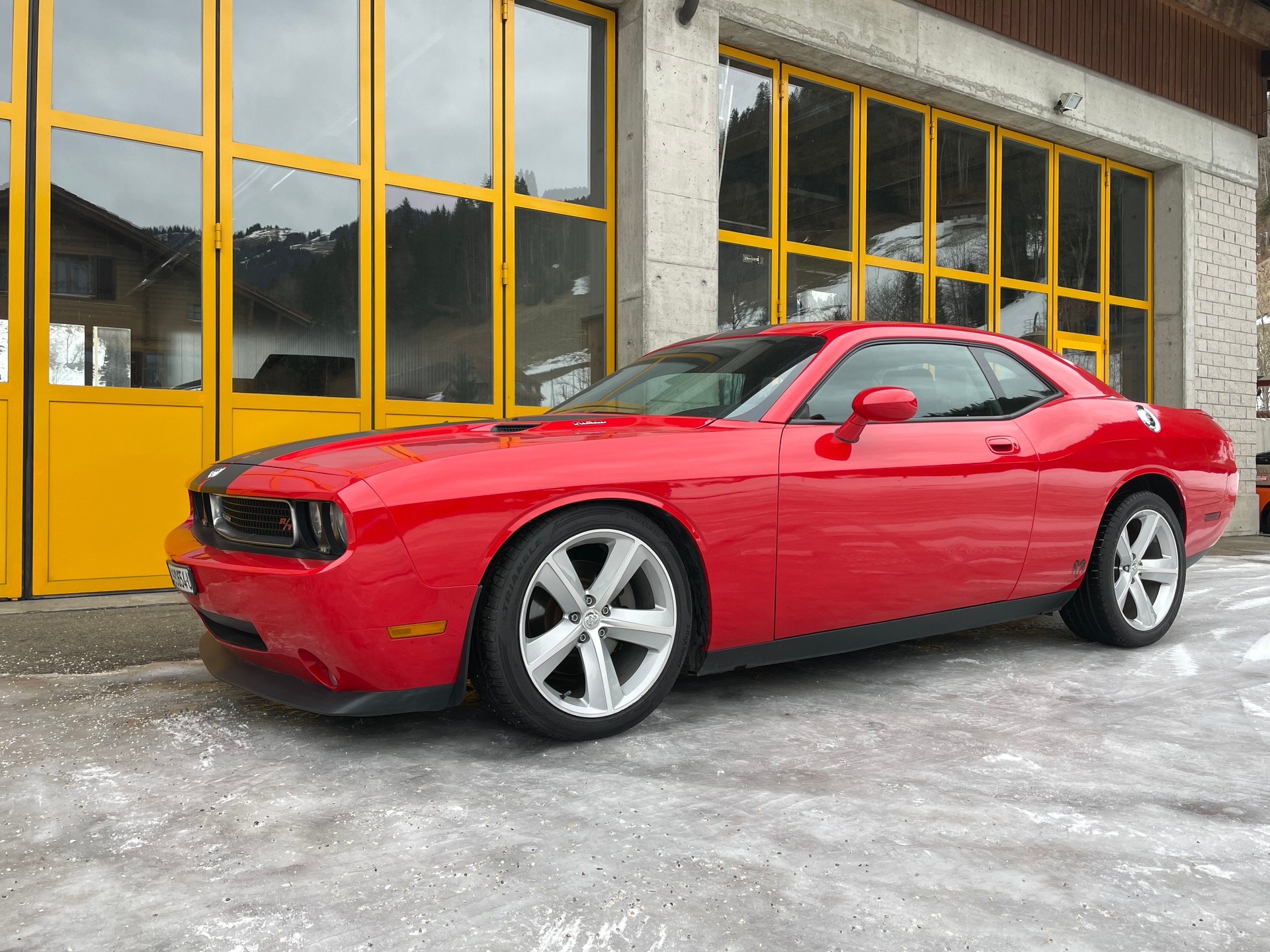 DODGE 5.7 V8 Hemi R/T Miami-image-1
