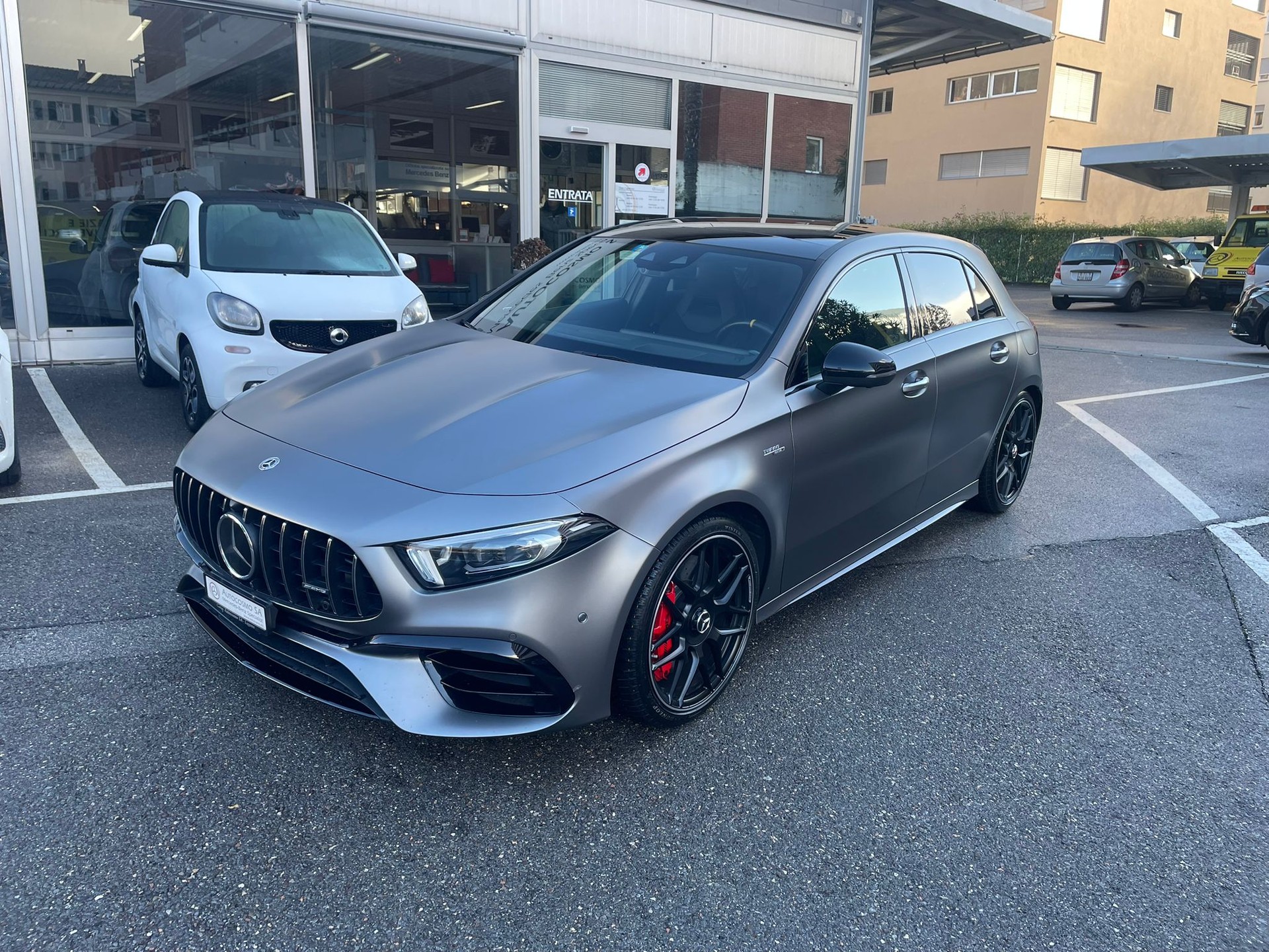 MERCEDES-BENZ A 45 S AMG 4Matic+ Speedshift-image-1