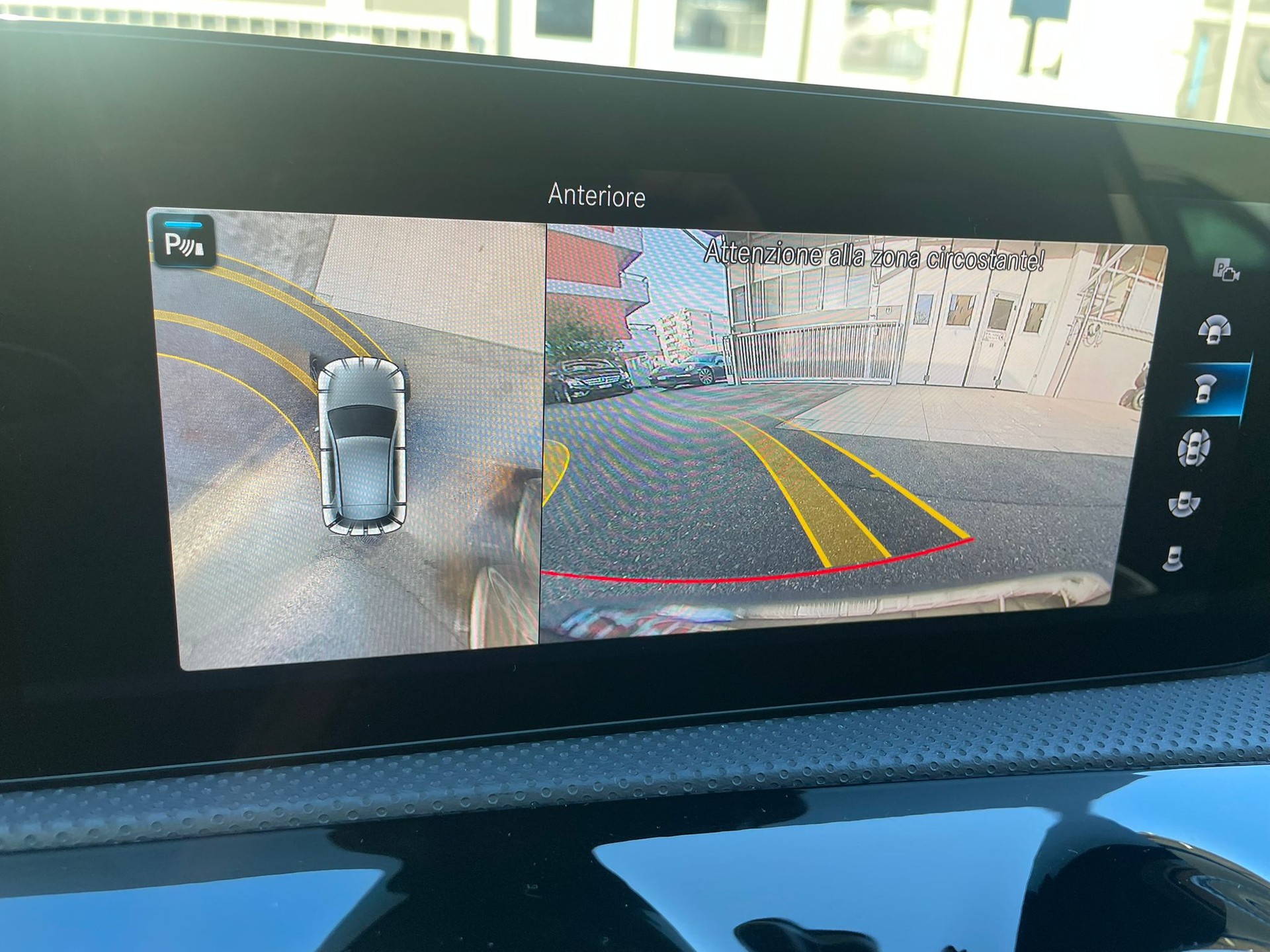 MERCEDES-BENZ A 45 S AMG 4Matic+ Speedshift-image-6