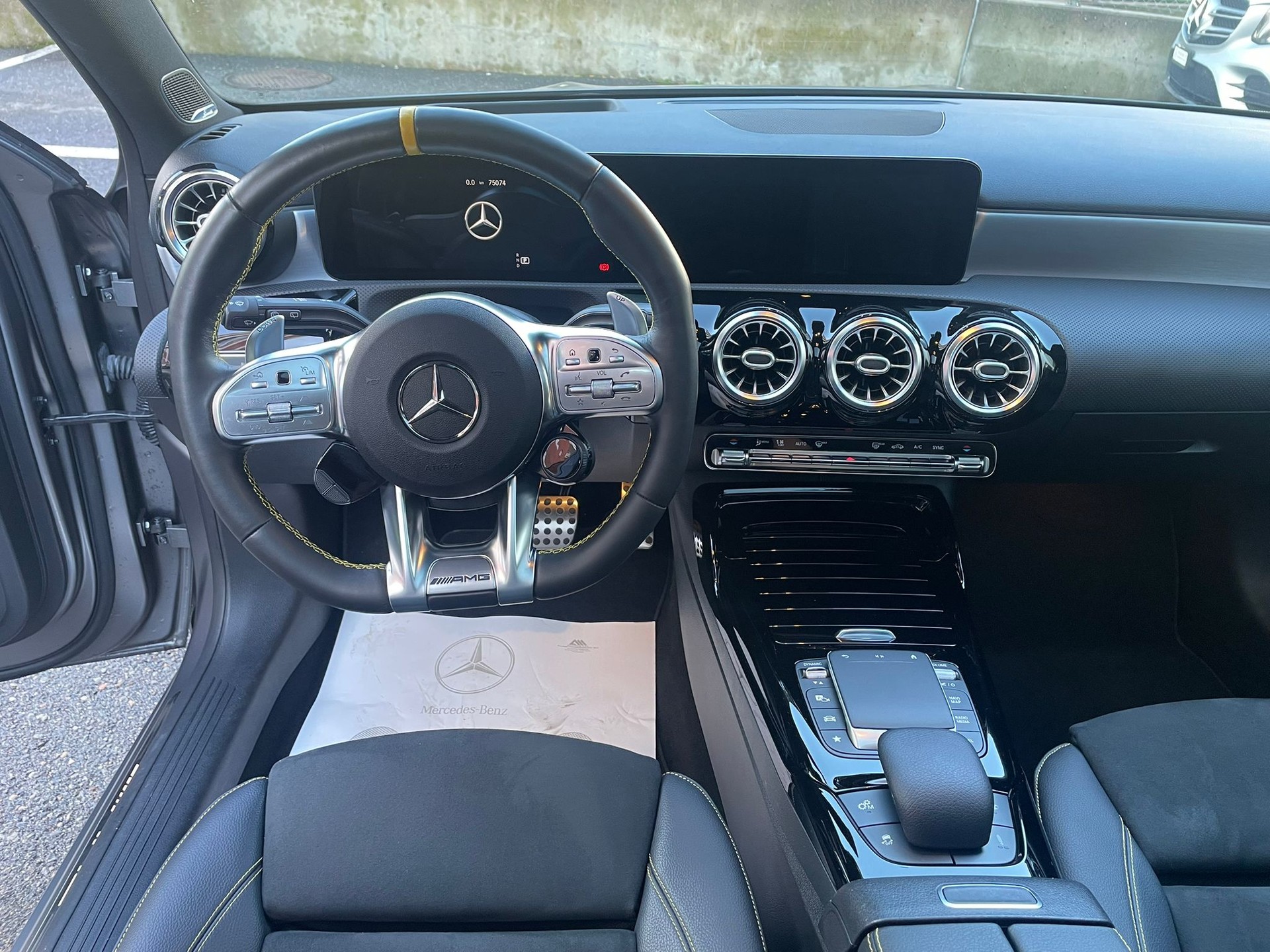 MERCEDES-BENZ A 45 S AMG 4Matic+ Speedshift-image-10