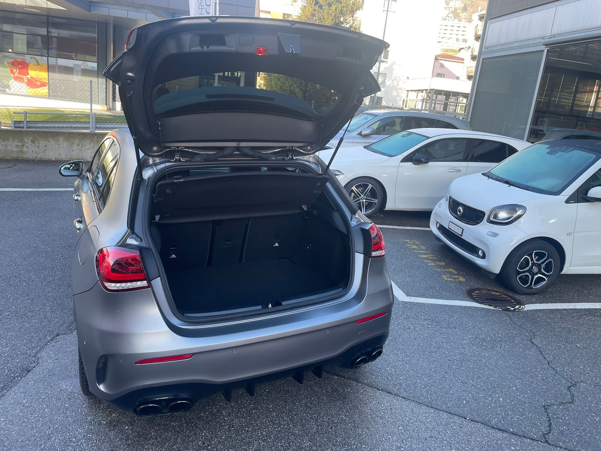 MERCEDES-BENZ A 45 S AMG 4Matic+ Speedshift-image-12