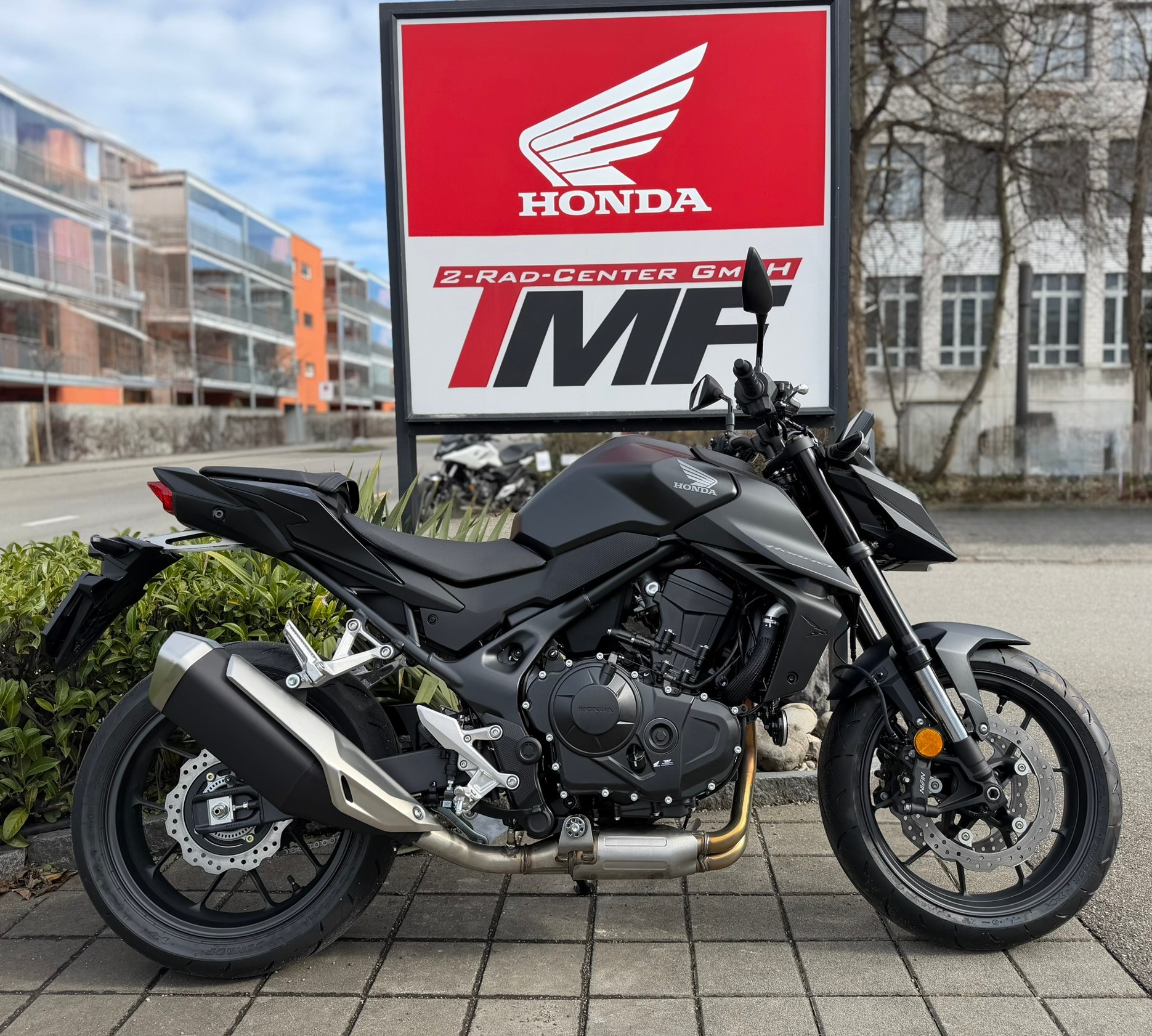 HONDA CB 750 Hornet-image-0