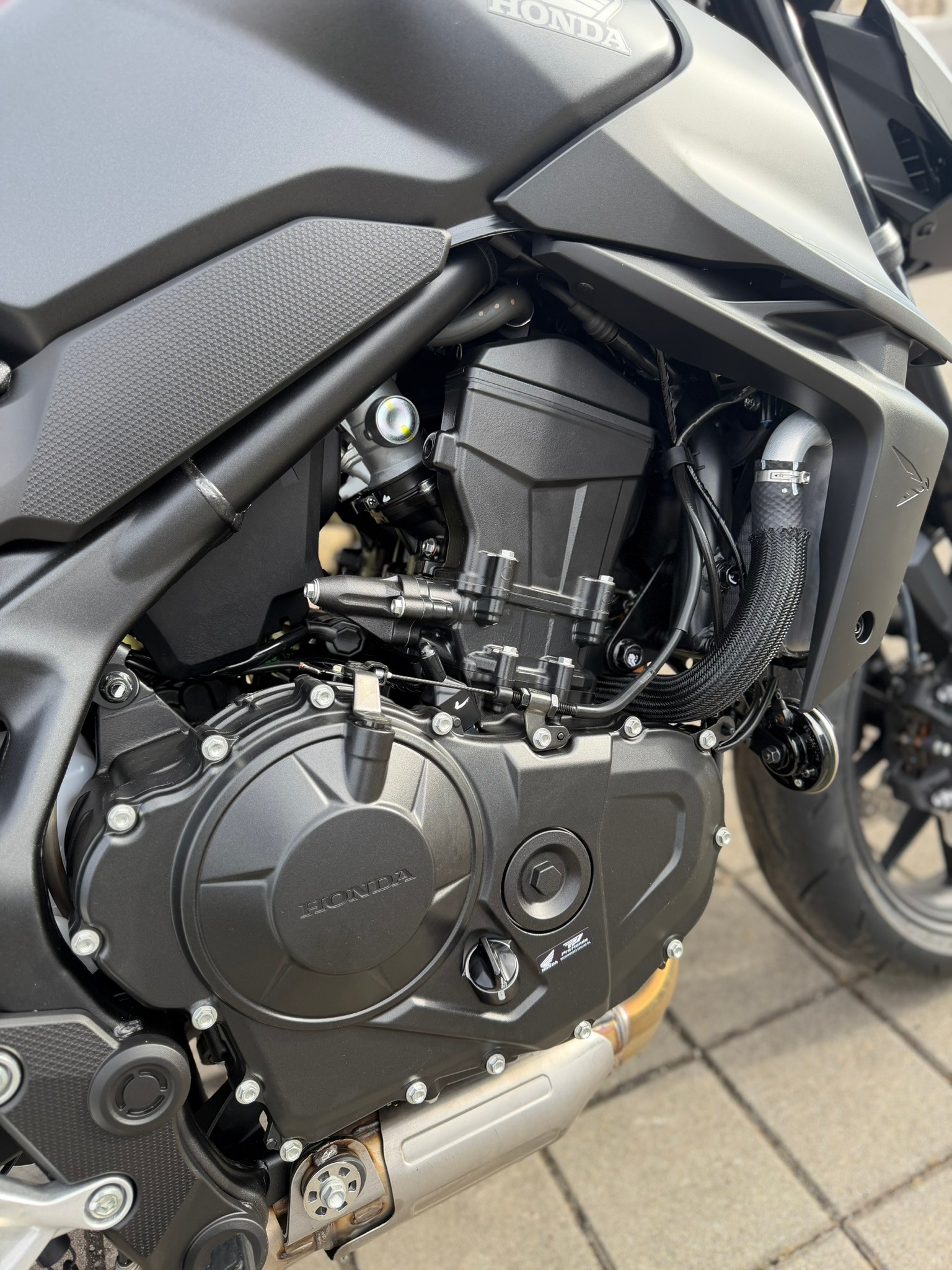 HONDA CB 750 Hornet-image-9