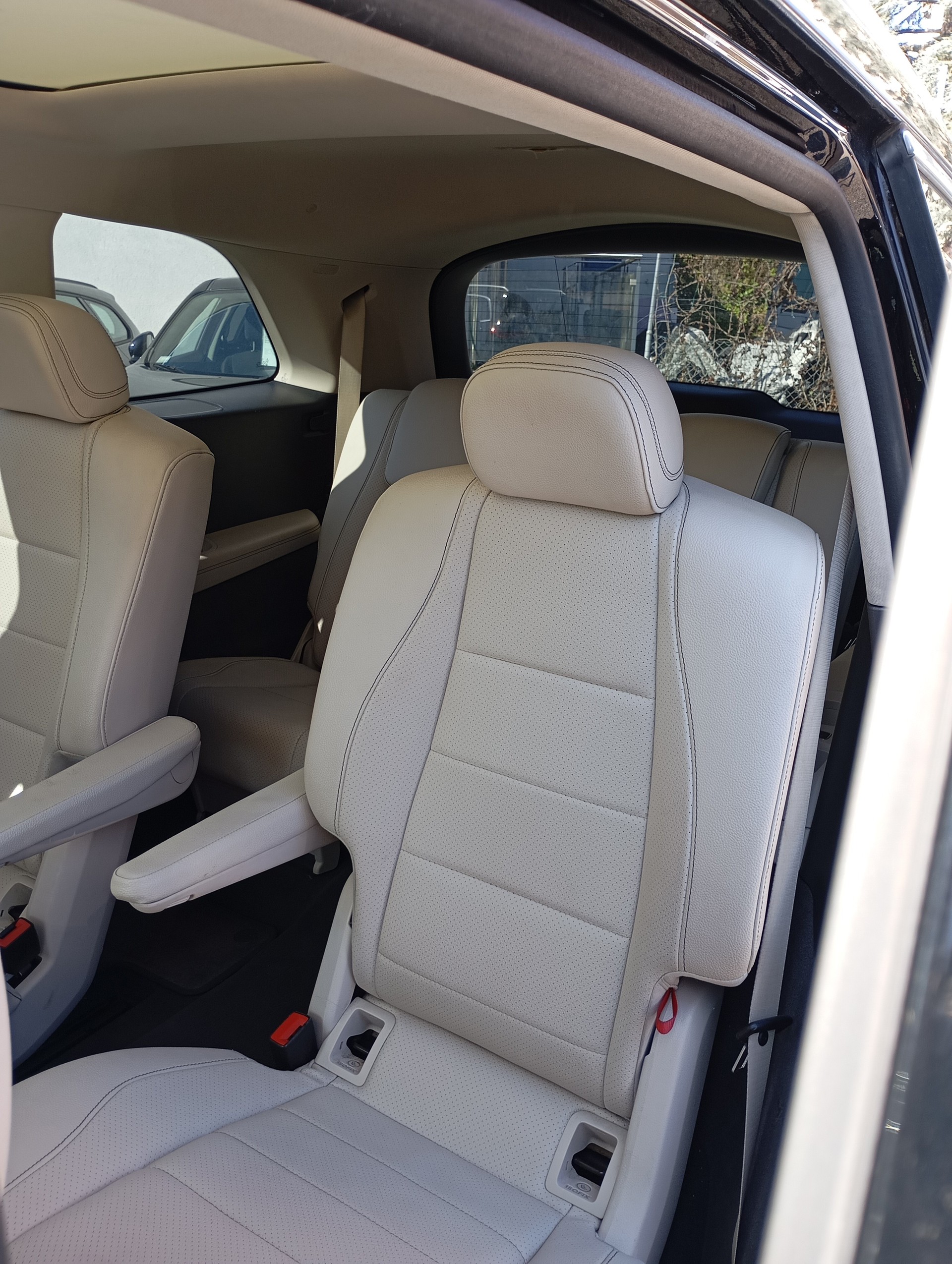 MERCEDES-BENZ GLS 450 4MATIC-image-17