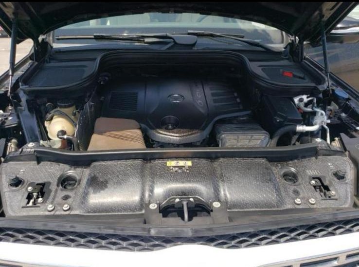 MERCEDES-BENZ GLS 450 4MATIC-image-6