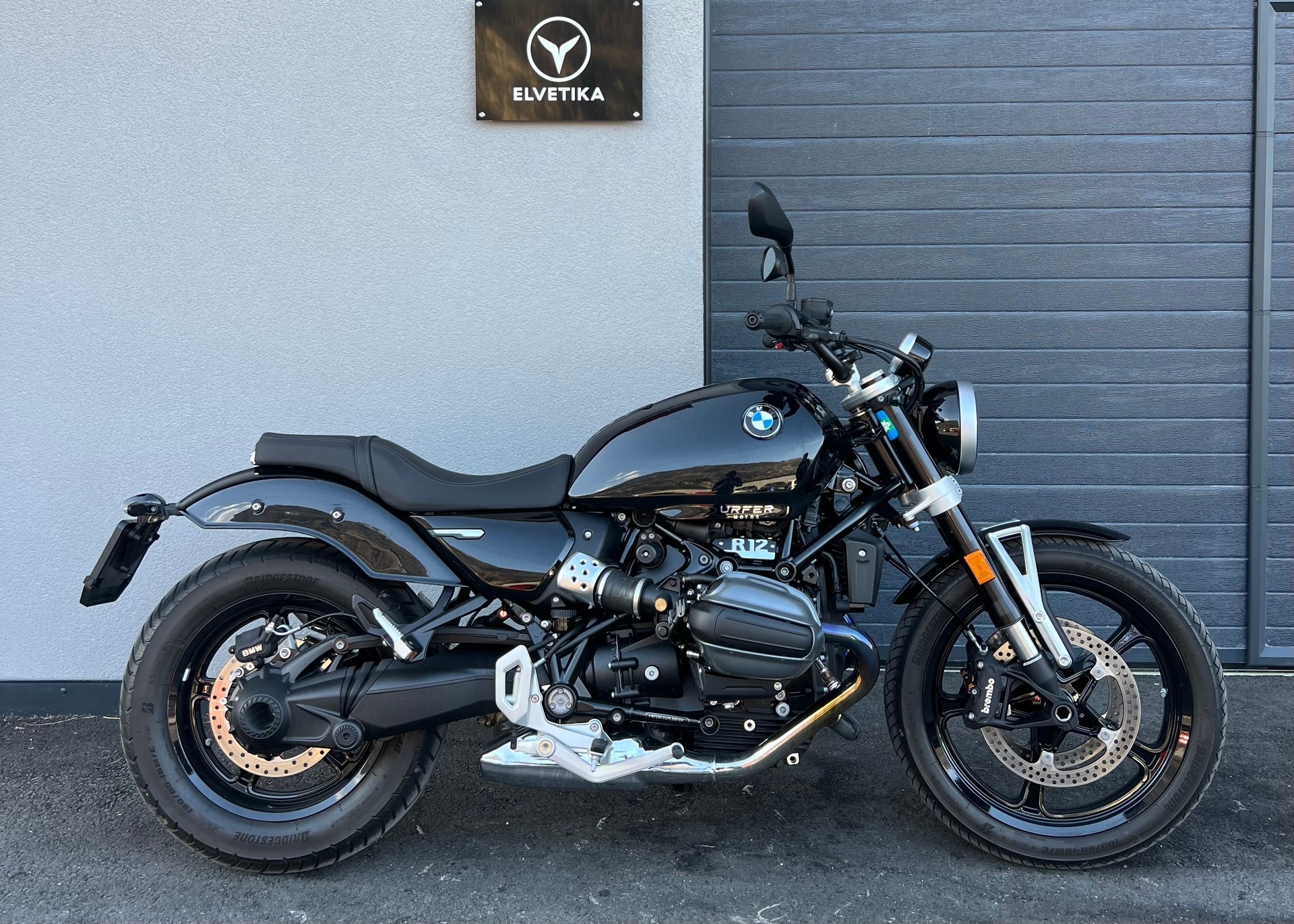 BMW R 12