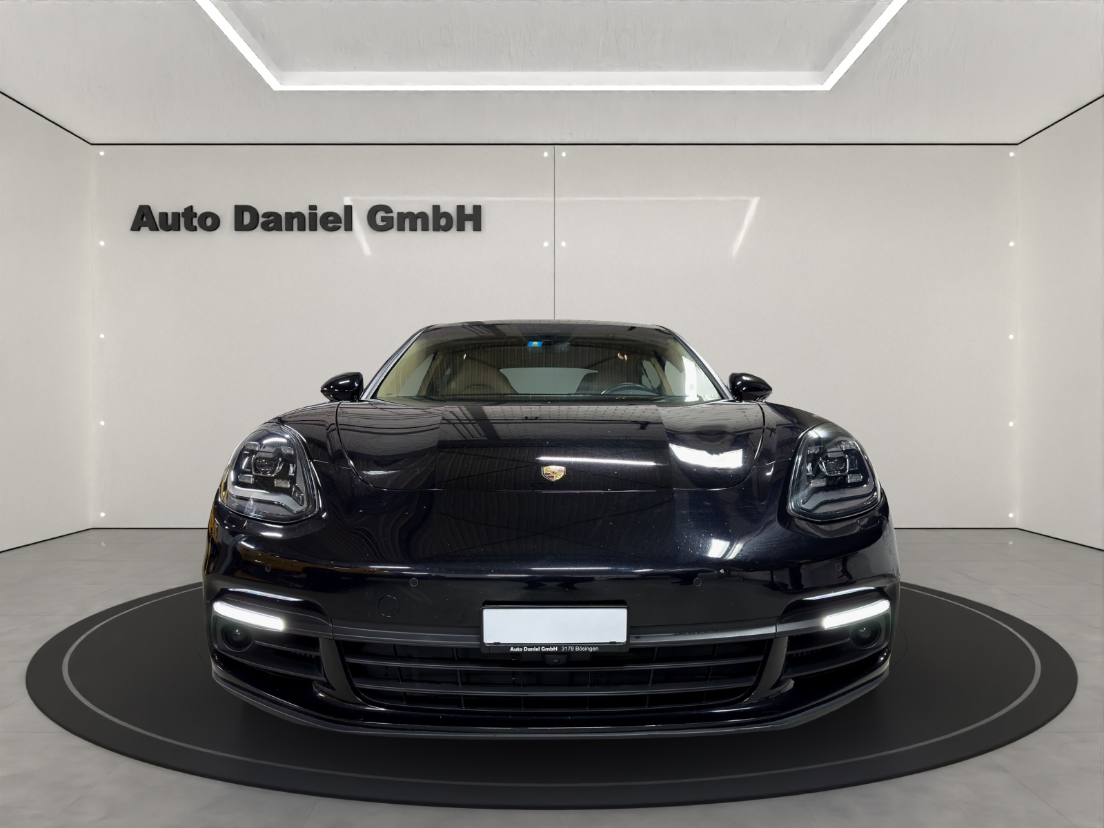 PORSCHE Panamera 4S Diesel Sport Turismo PDK-showroom-element-2