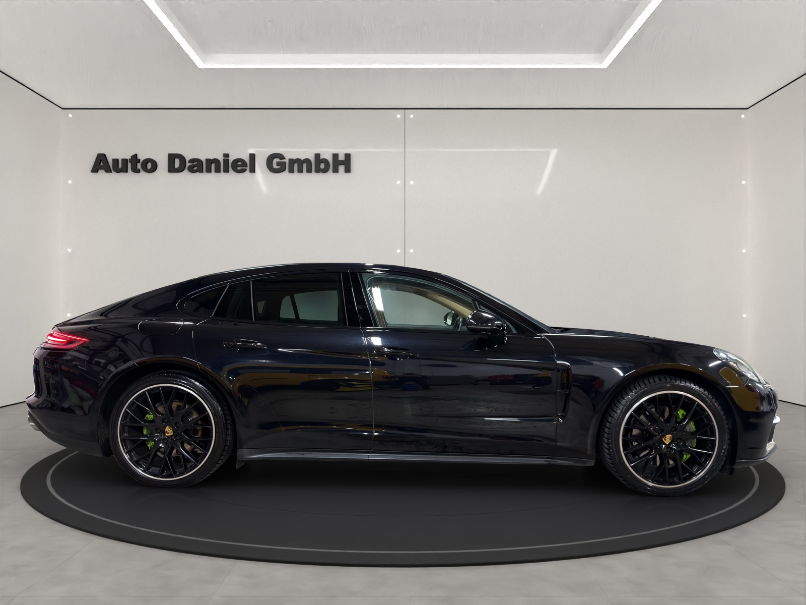 PORSCHE Panamera 4S Diesel Sport Turismo PDK-image-4